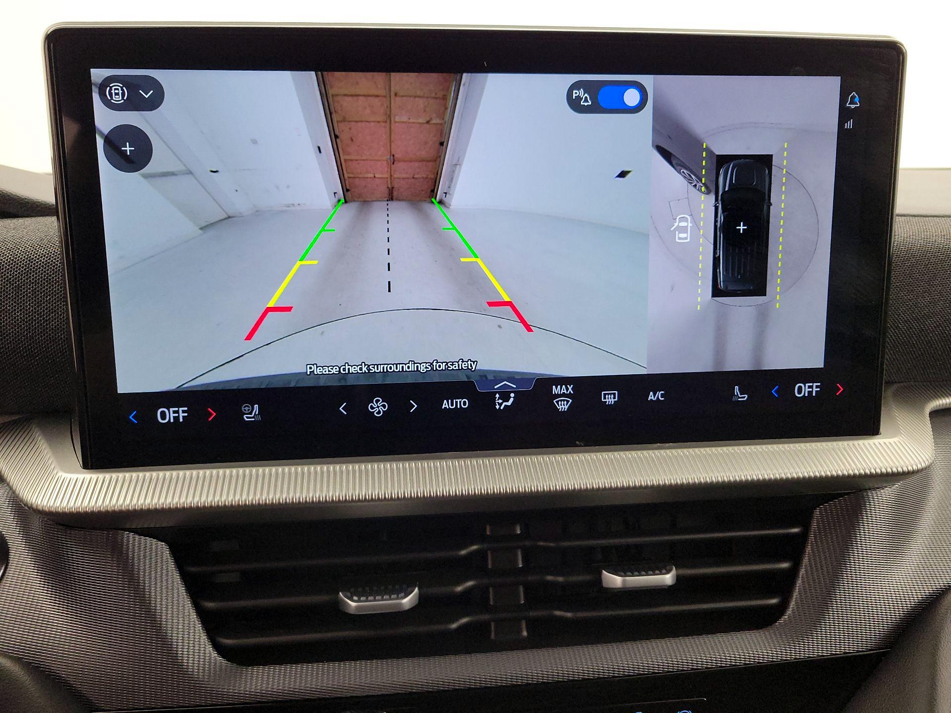 Thumbnail: 2025 Ford Explorer - 14