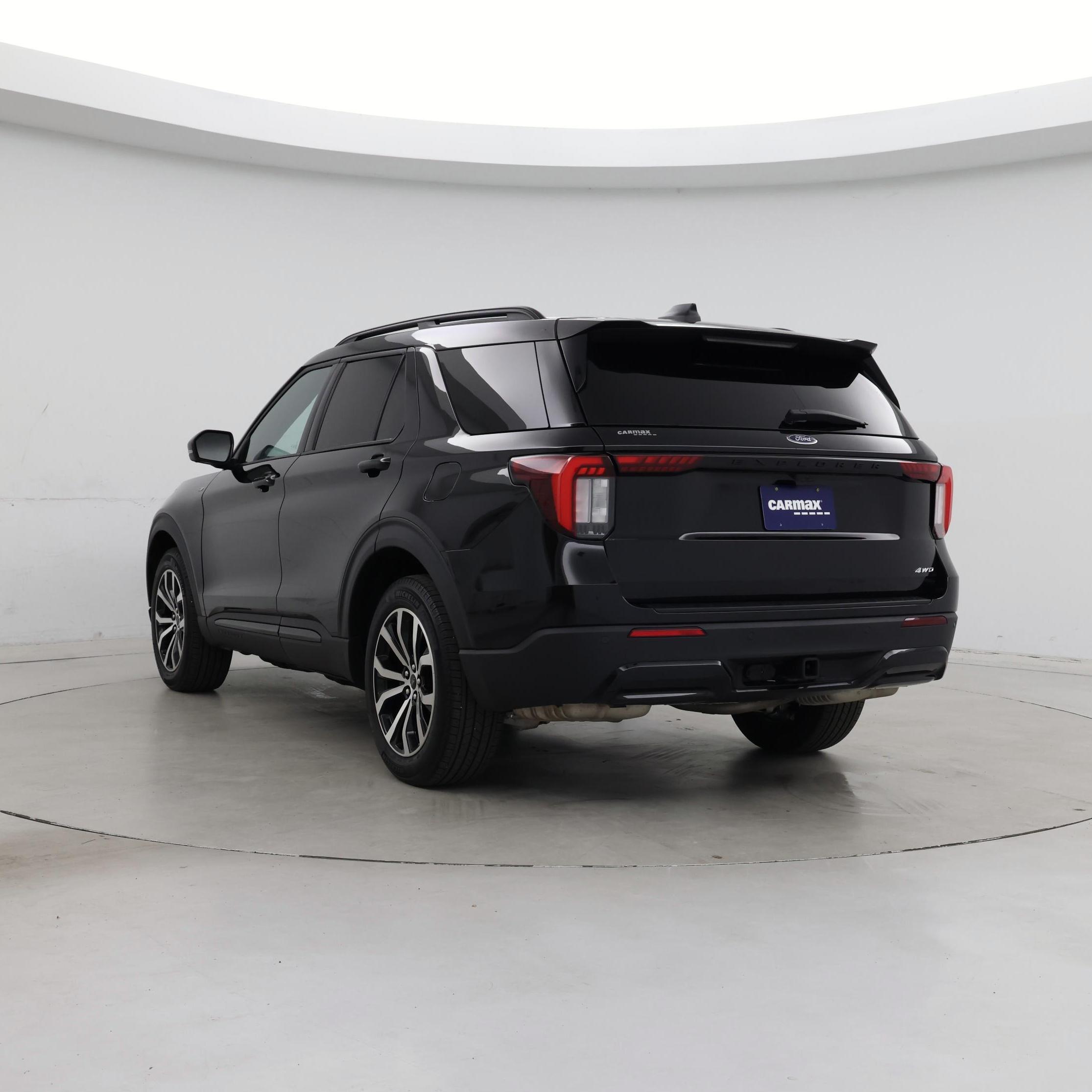Thumbnail: 2025 Ford Explorer - 2