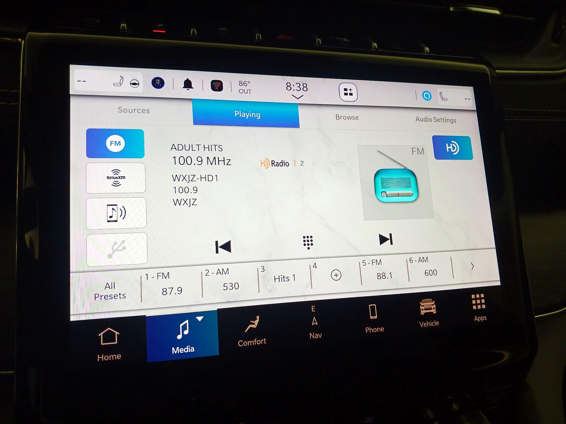 Thumbnail: 2021 Jeep Grand Cherokee L - 16