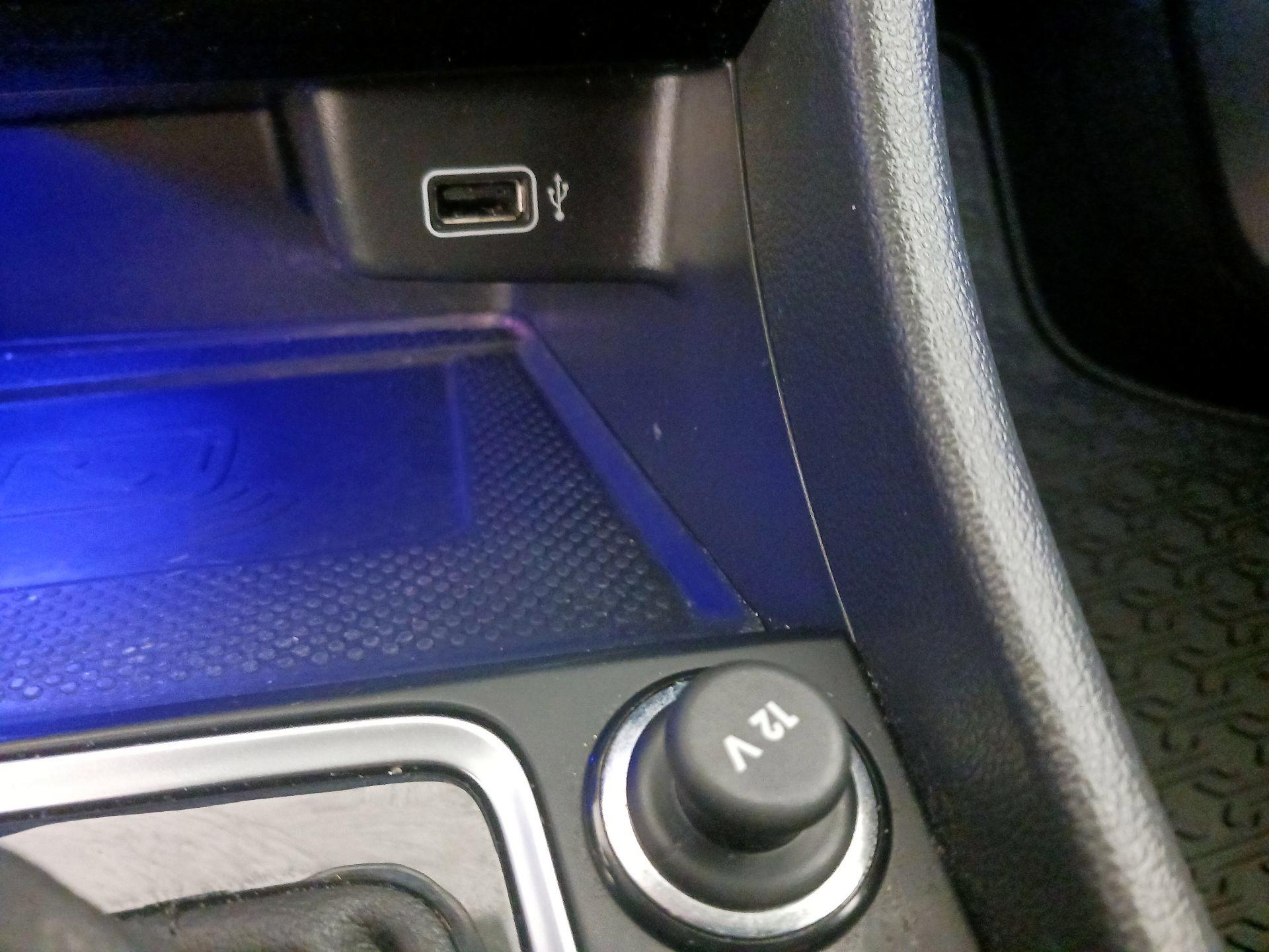 Thumbnail: 2020 Volkswagen Jetta - 18