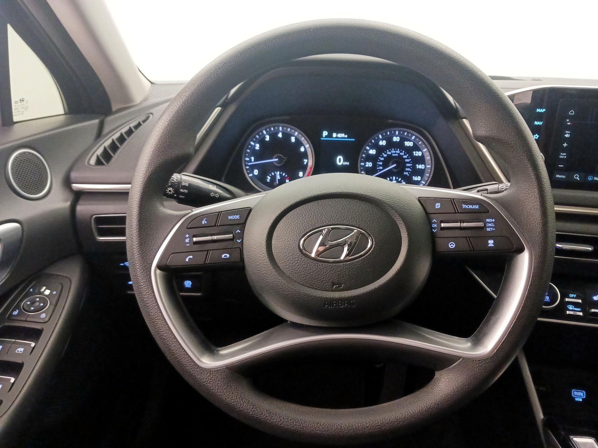 Thumbnail: 2023 Hyundai Sonata - 10