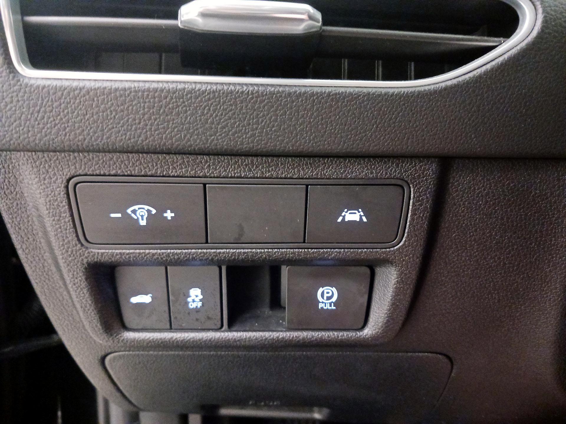 Thumbnail: 2023 Hyundai Sonata - 13