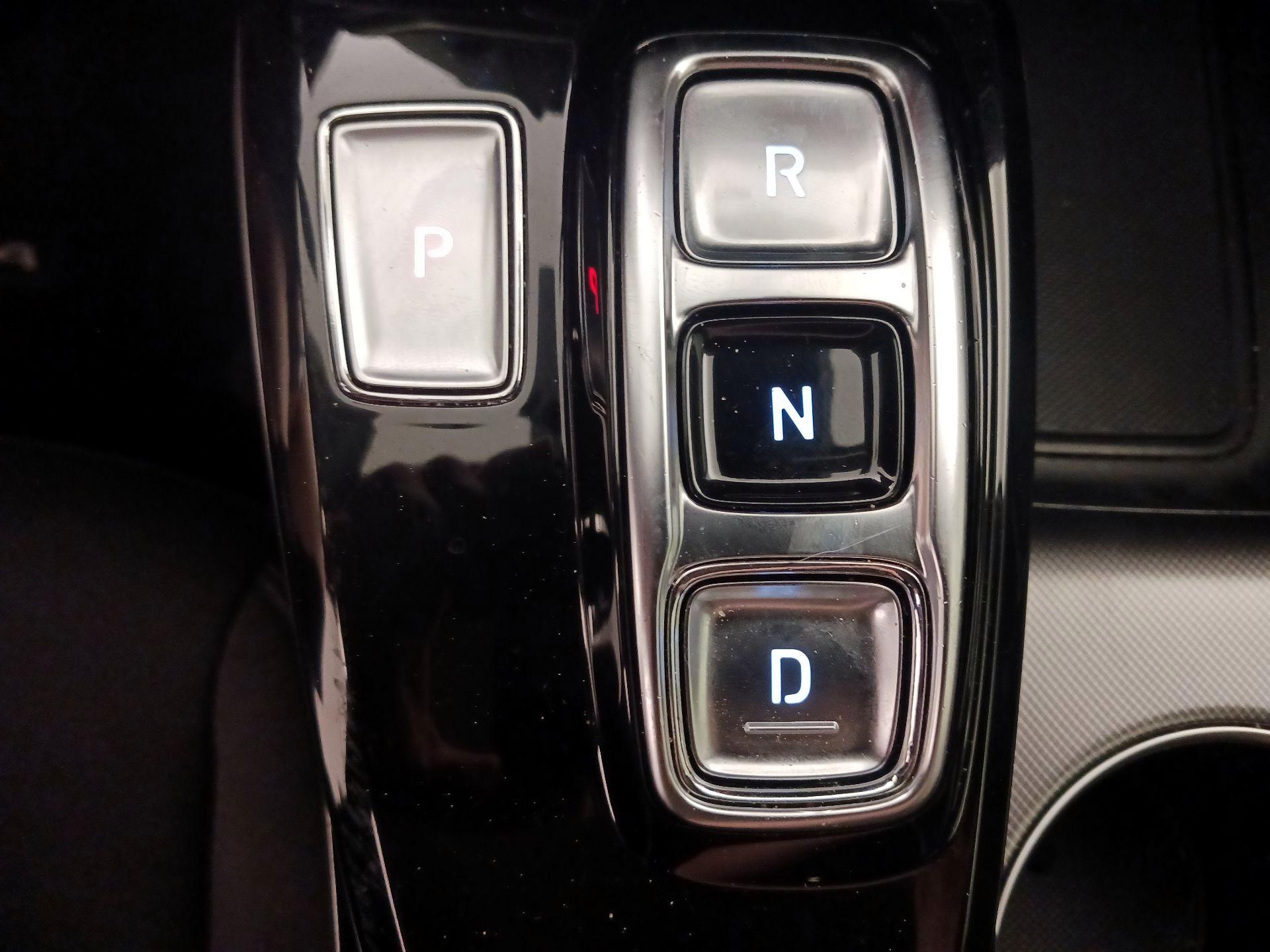 Thumbnail: 2023 Hyundai Sonata - 18