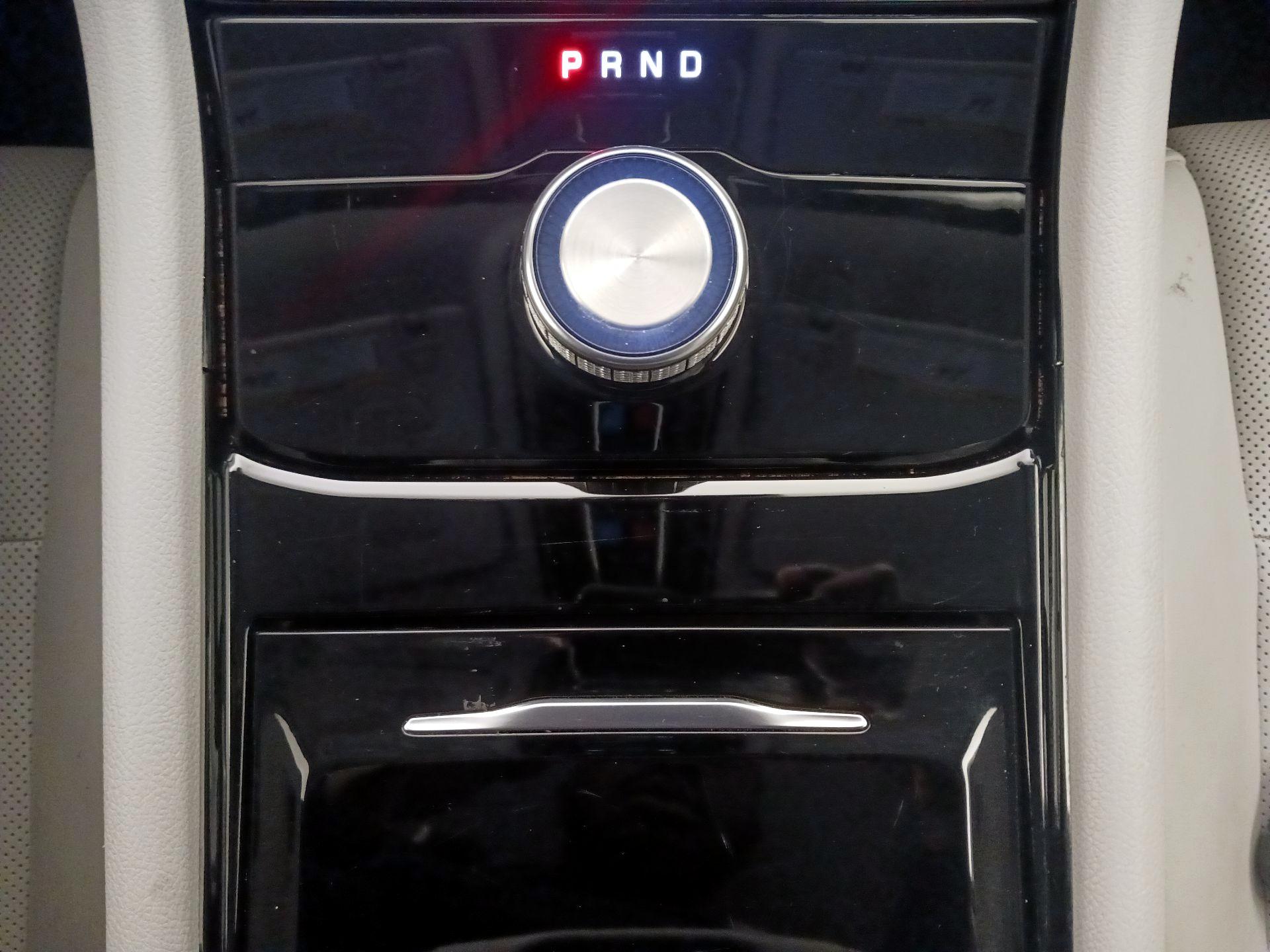 Thumbnail: 2022 Jeep Grand Cherokee L - 18