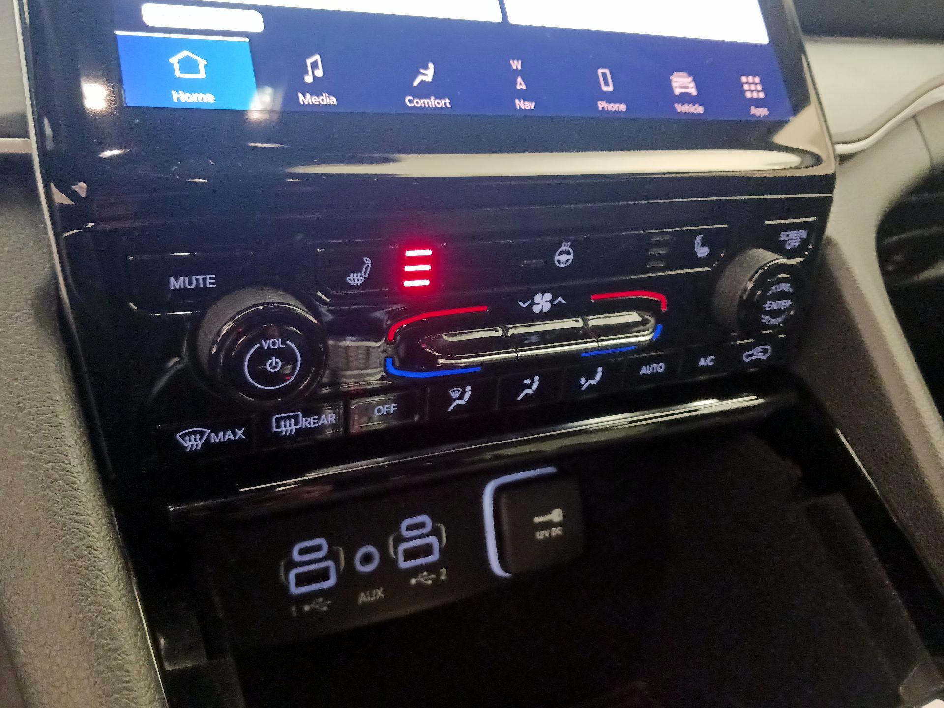 Thumbnail: 2022 Jeep Grand Cherokee - 17