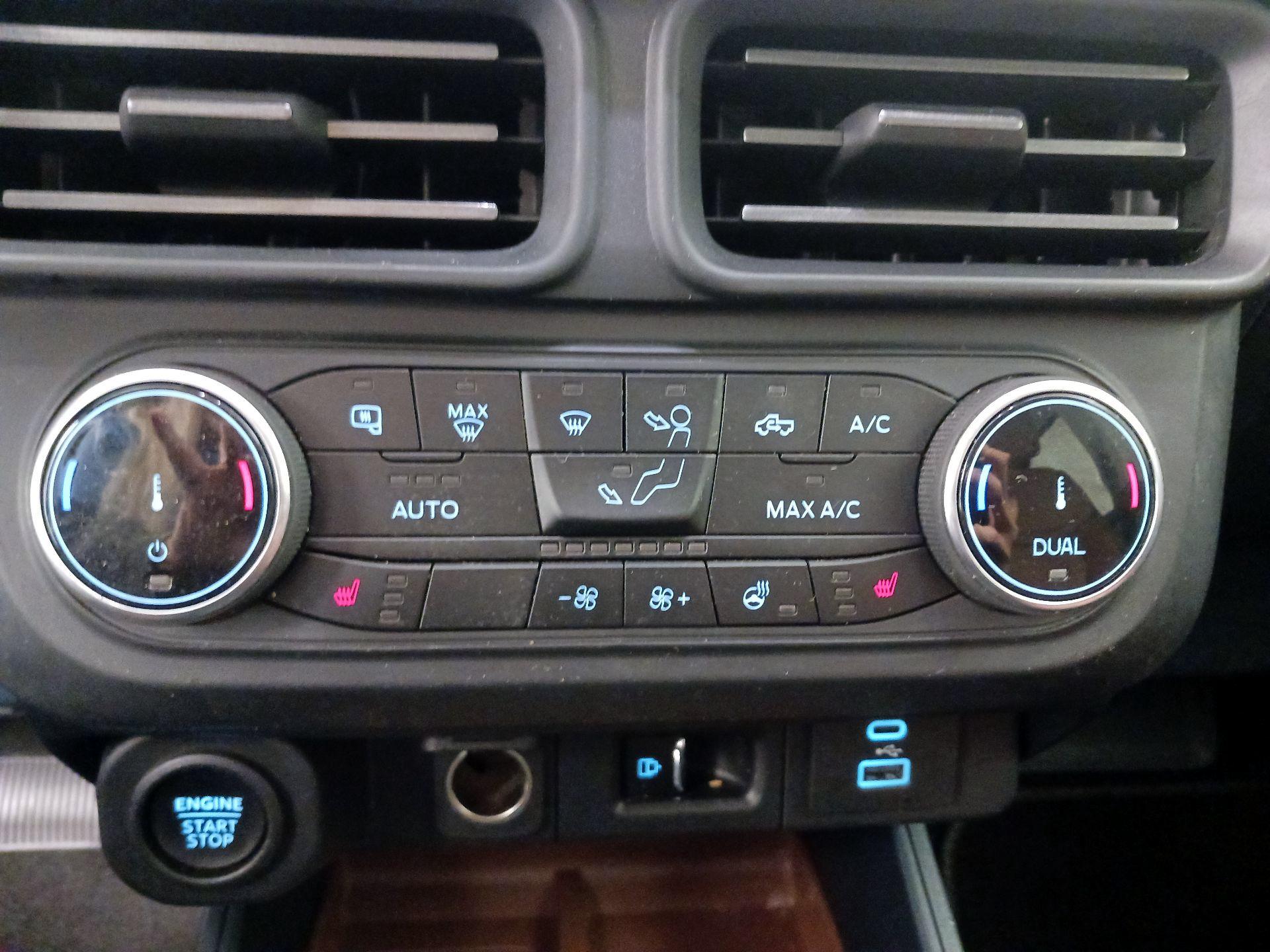 Thumbnail: 2022 Ford Maverick - 16