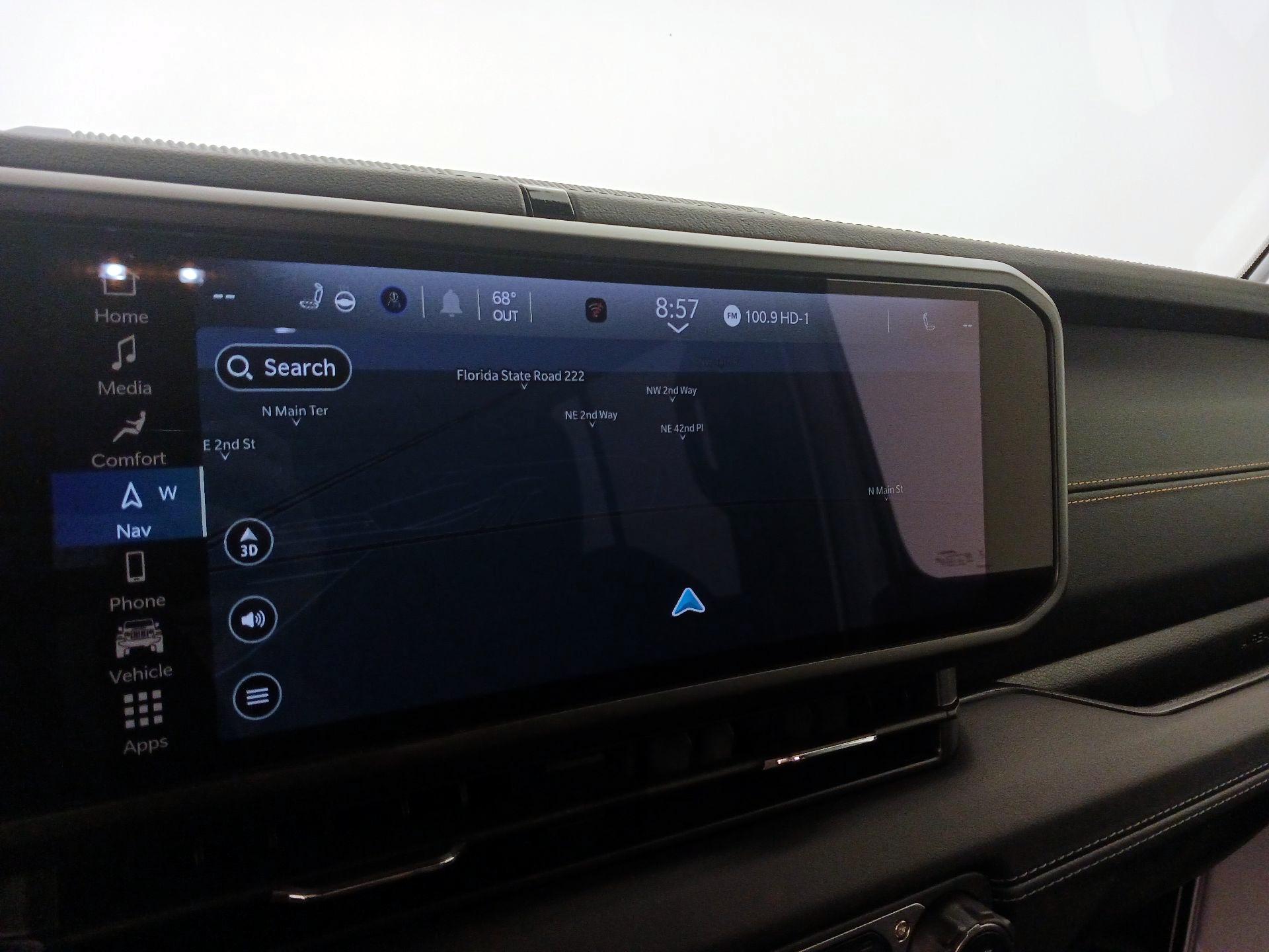 Thumbnail: 2024 Jeep Wrangler - 14