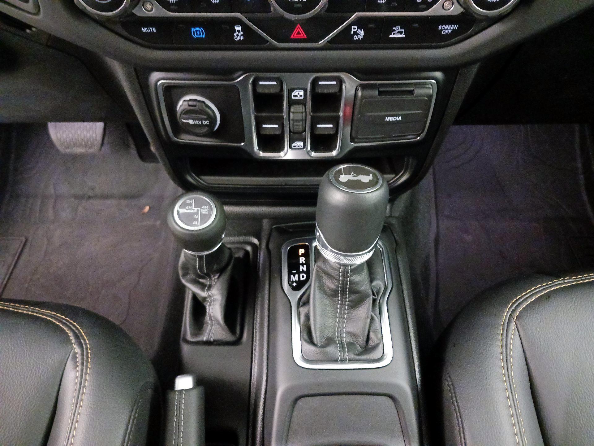 Thumbnail: 2024 Jeep Wrangler - 18