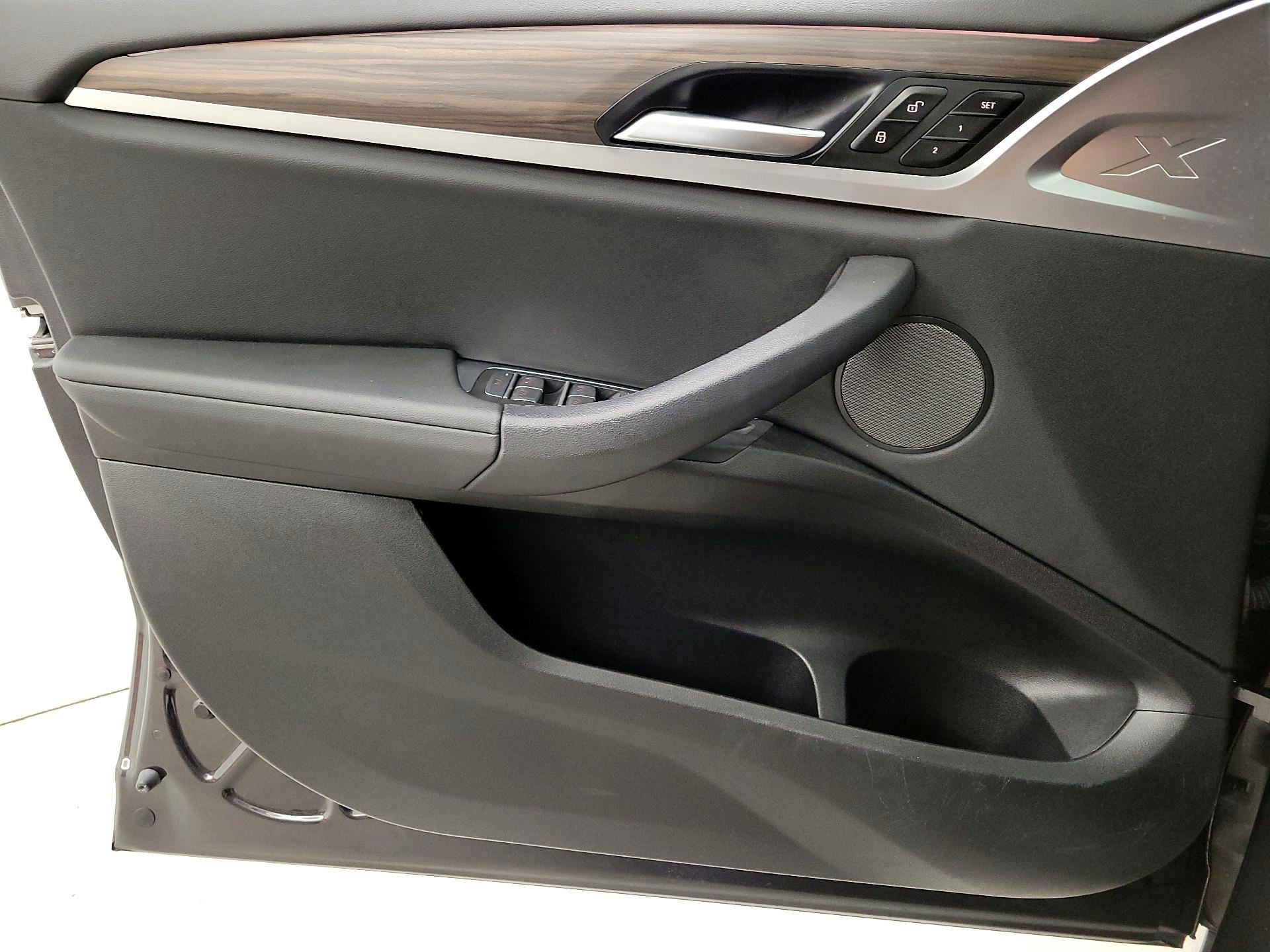 Thumbnail: 2021 BMW X3 - 12