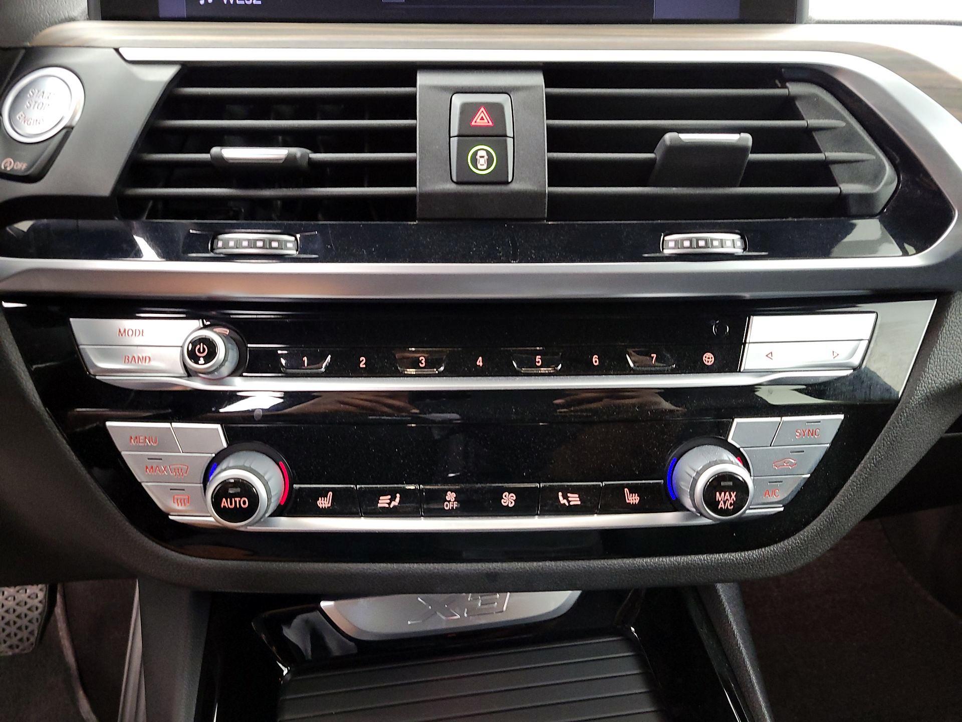 Thumbnail: 2021 BMW X3 - 17