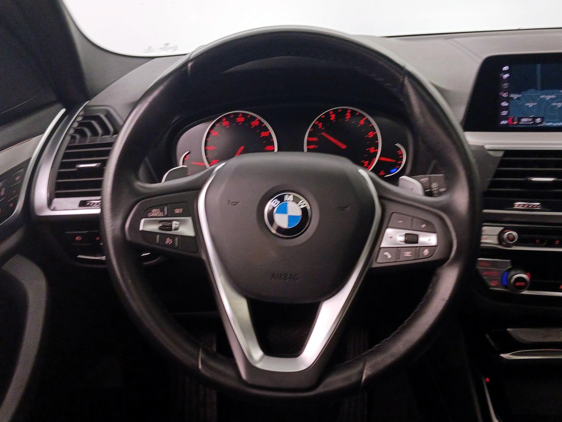 Thumbnail: 2021 BMW X3 - 10