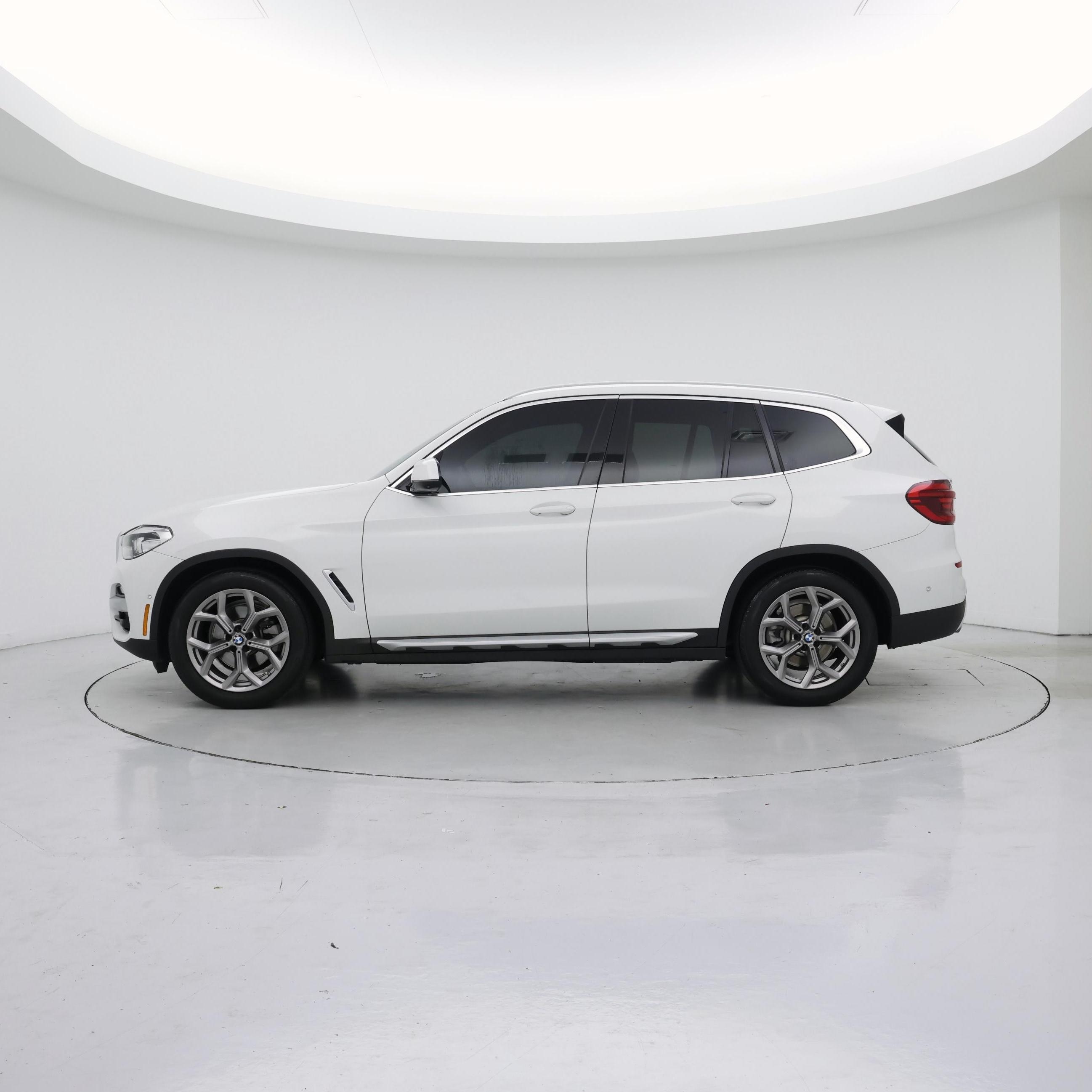 Thumbnail: 2021 BMW X3 - 3