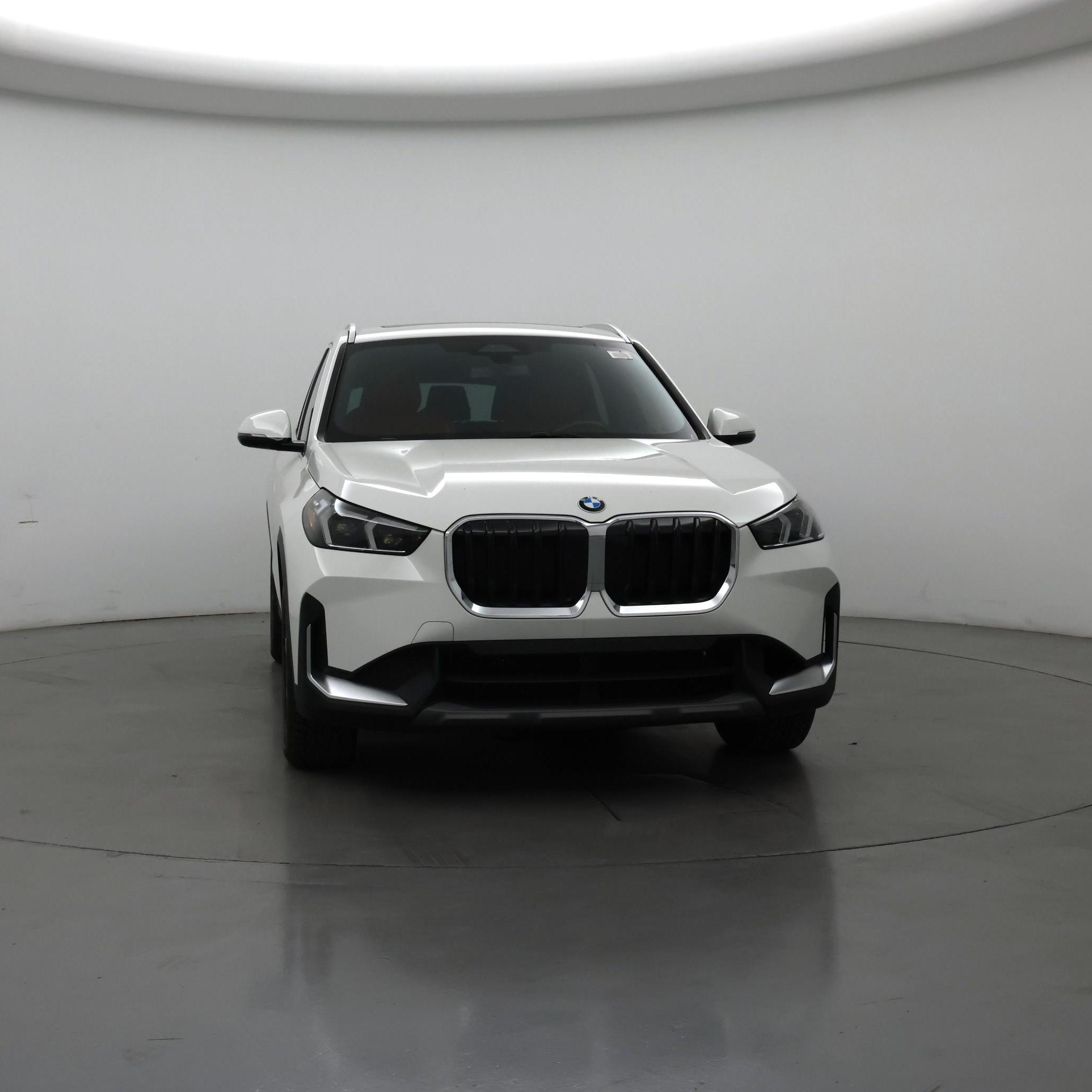 Thumbnail: 2023 BMW X1 - 5