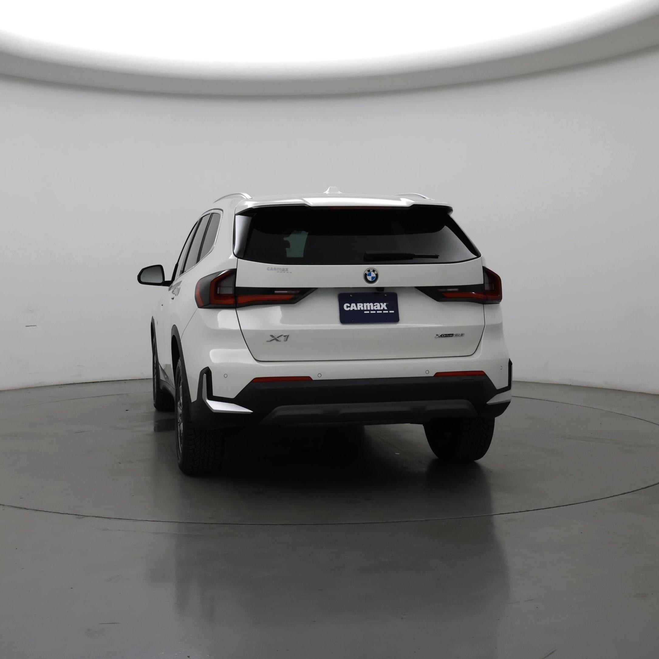 Thumbnail: 2023 BMW X1 - 6