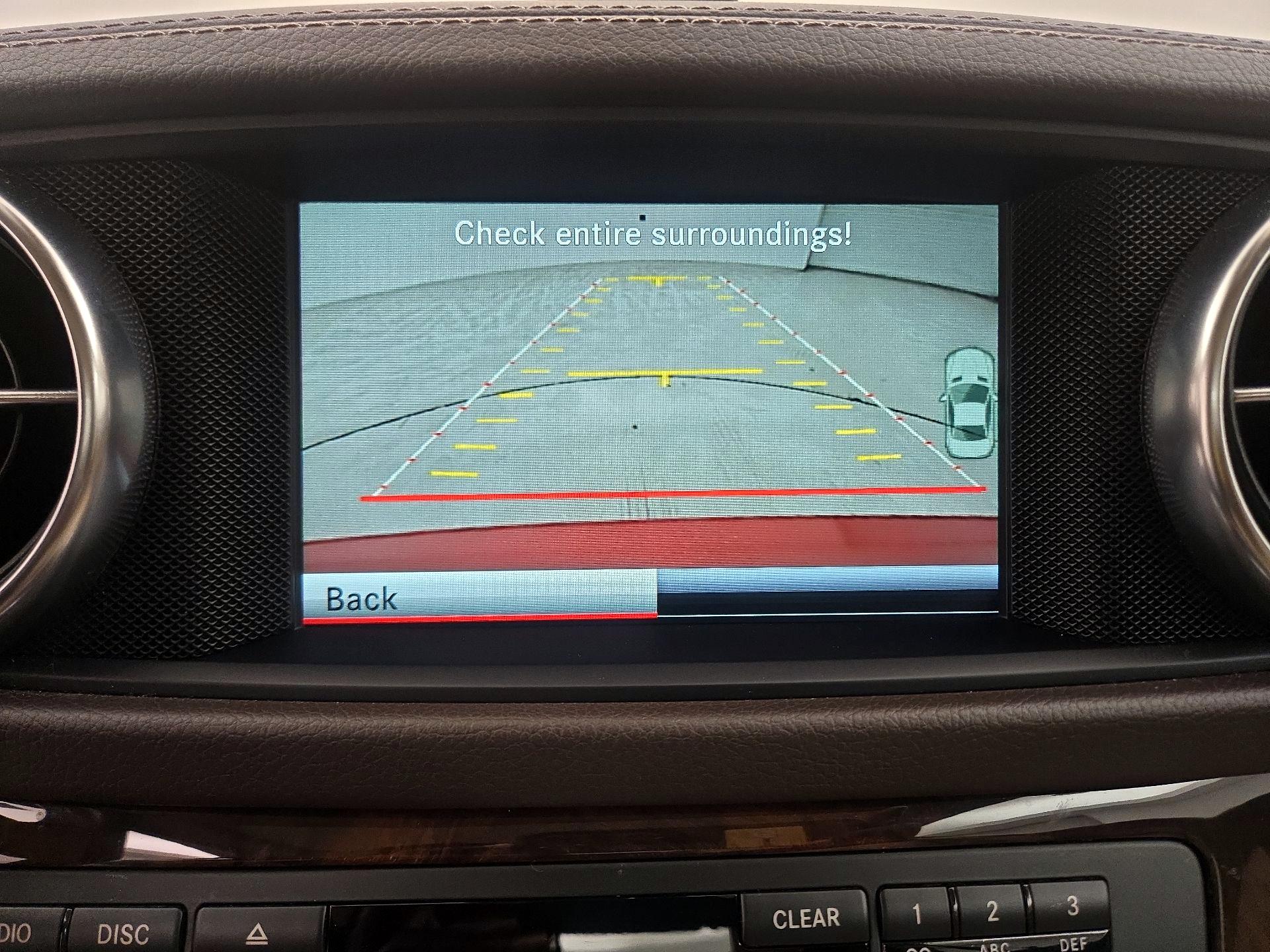 Thumbnail: 2016 Mercedes-Benz SL-Class - 15