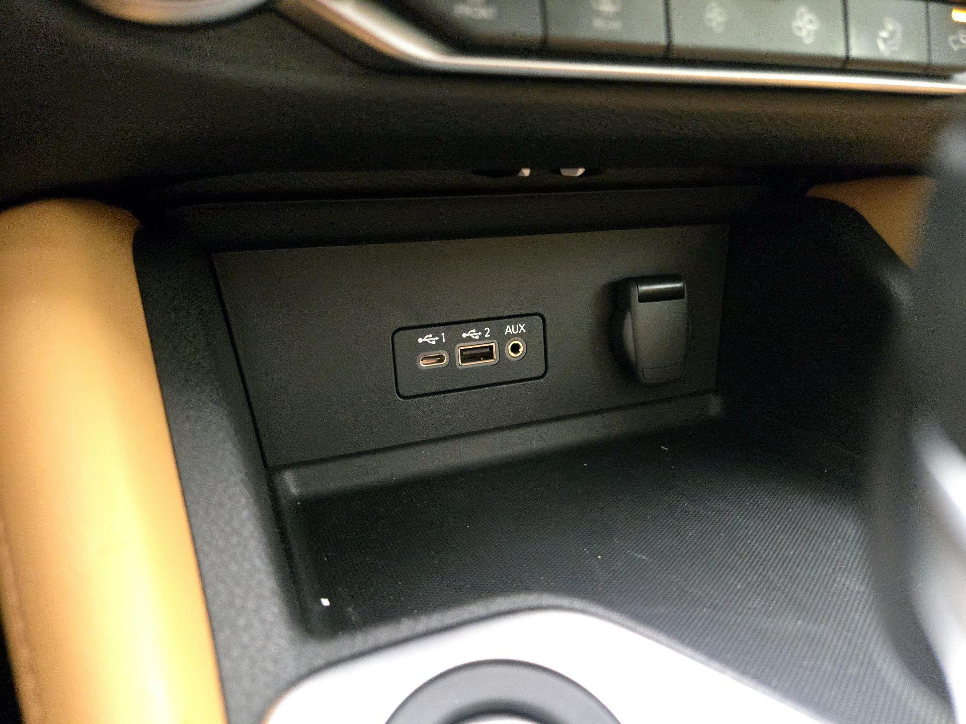 Thumbnail: 2023 Nissan Sentra - 18