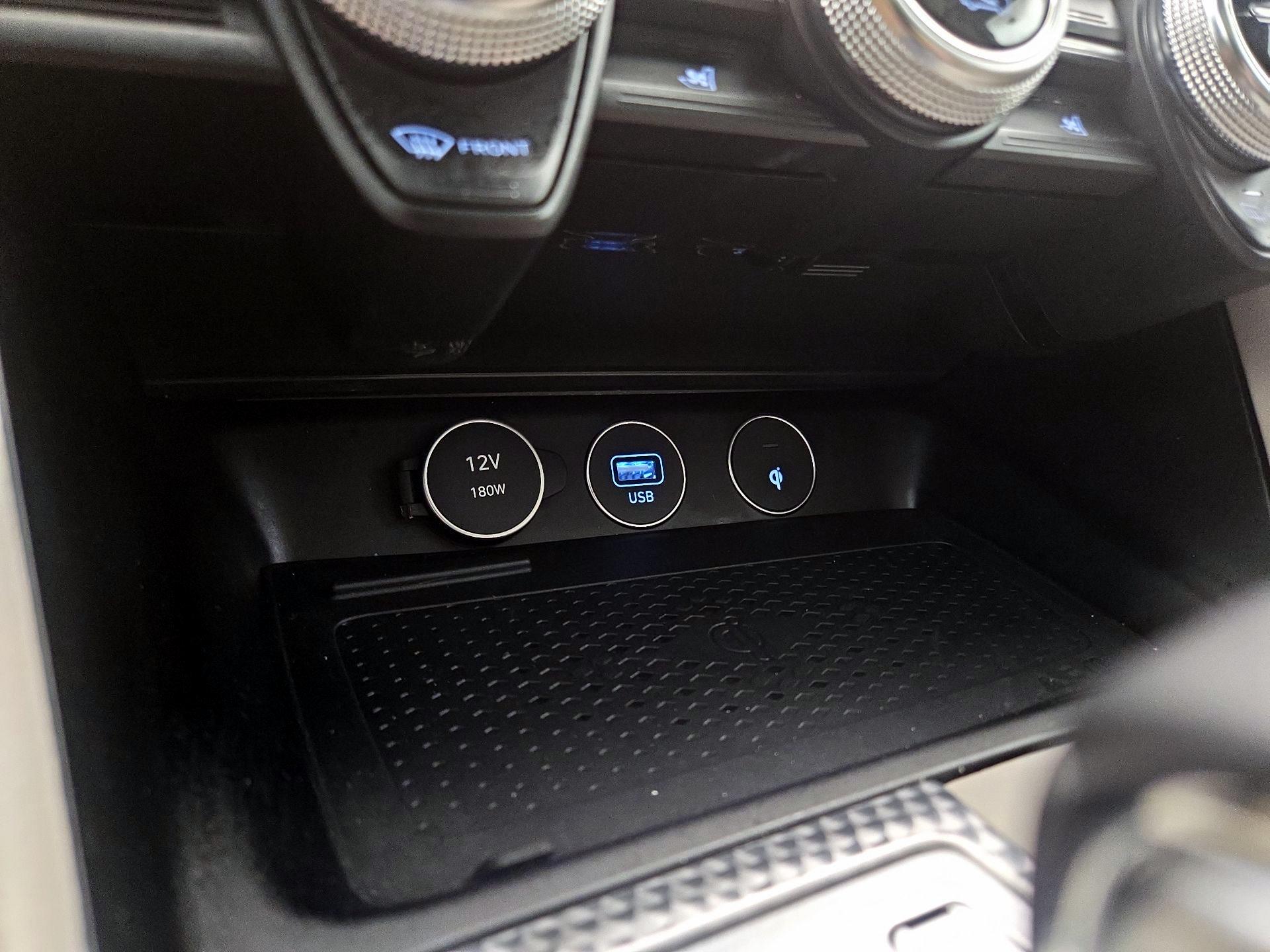 Thumbnail: 2023 Genesis G70 - 19