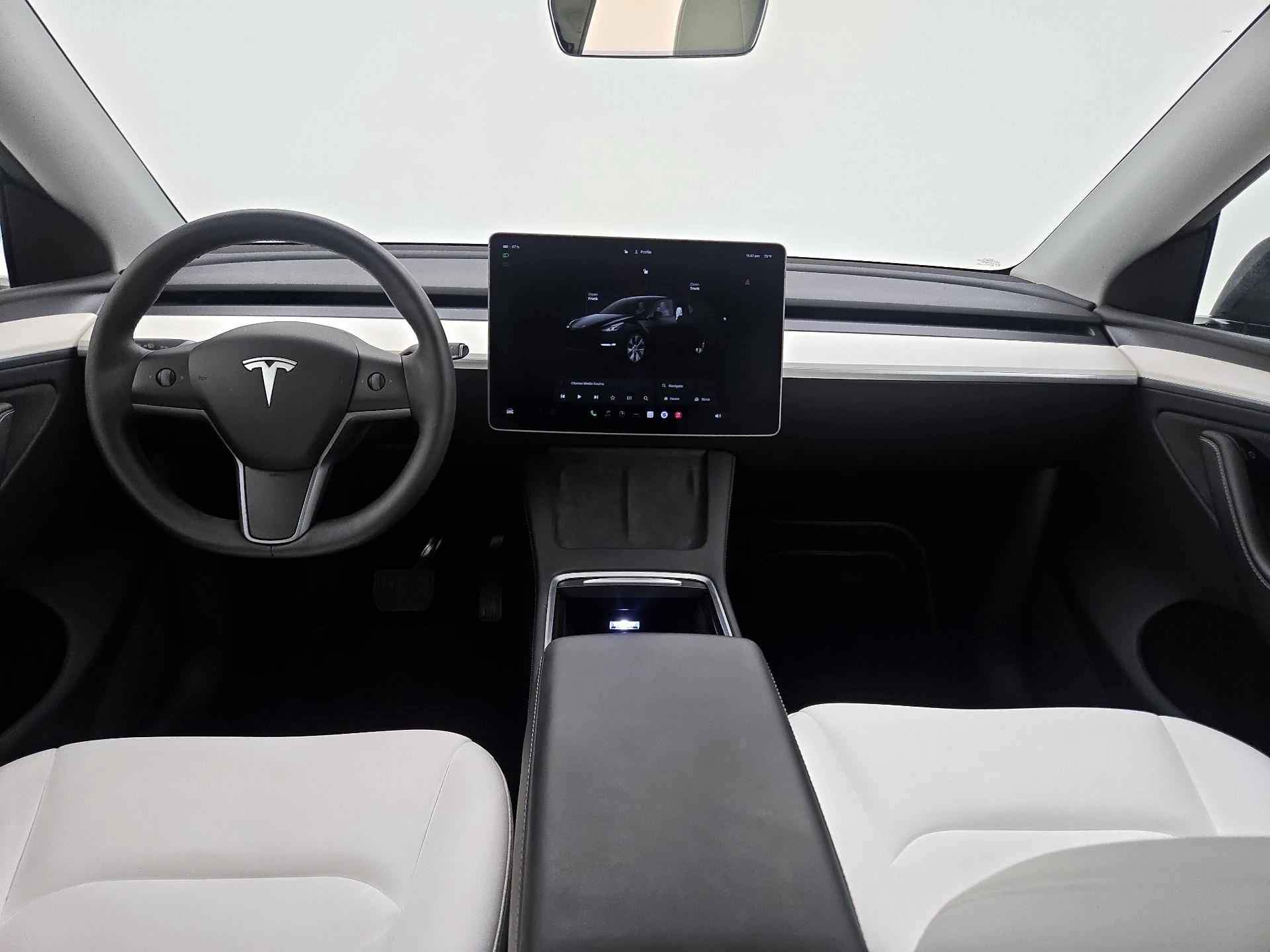 Thumbnail: 2024 Tesla Model Y - 9
