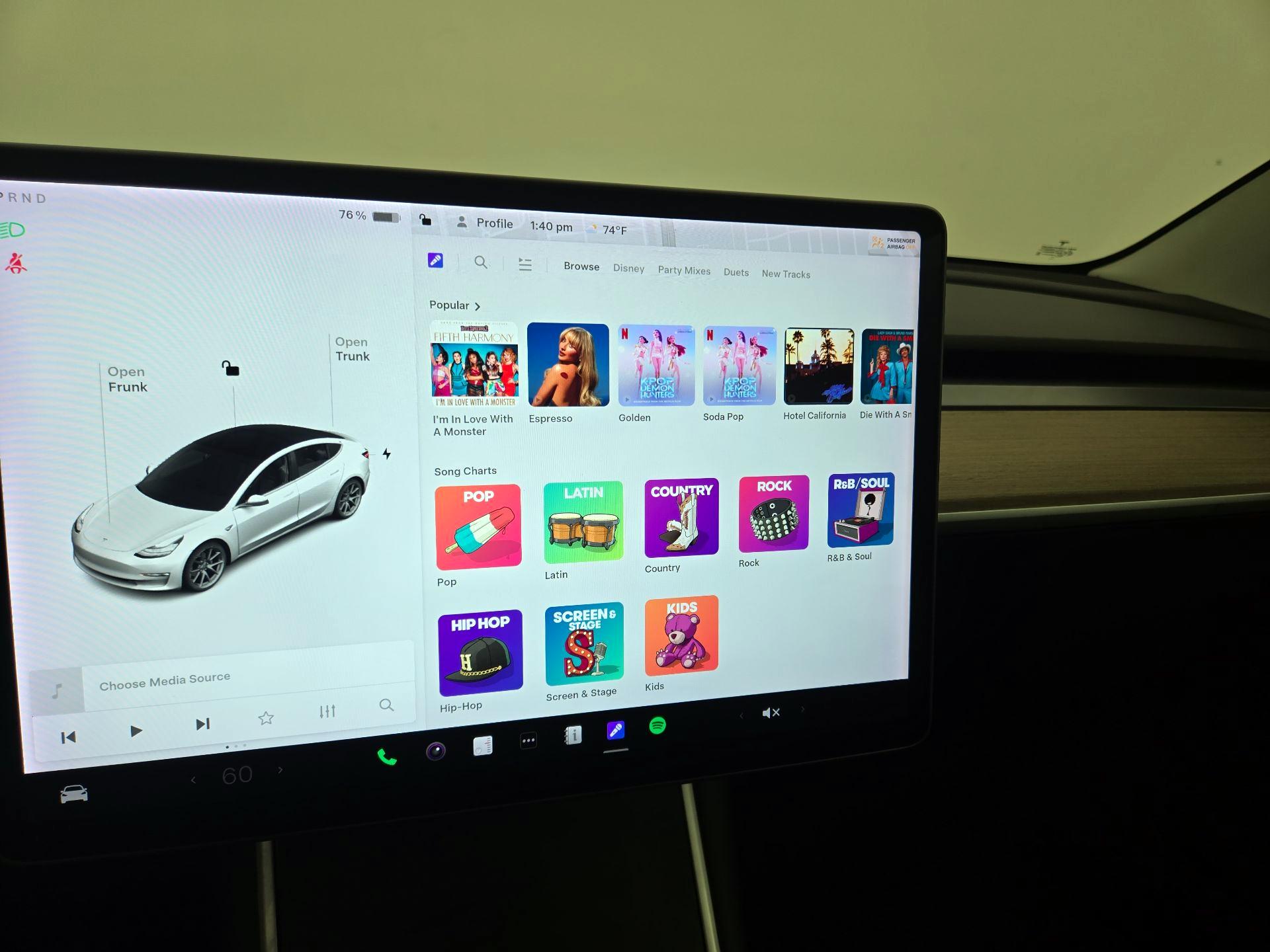 Thumbnail: 2020 Tesla Model 3 - 15