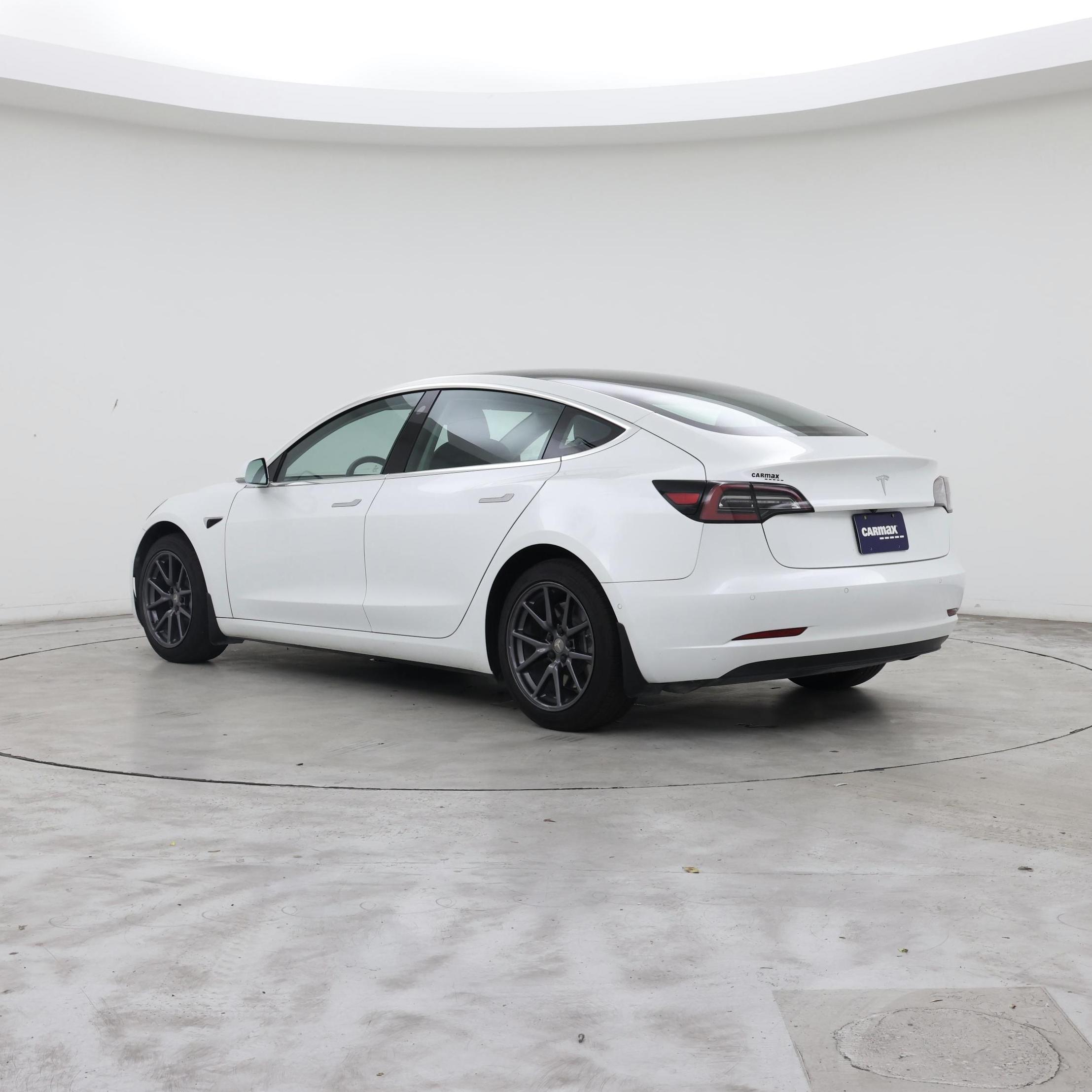 Thumbnail: 2020 Tesla Model 3 - 2