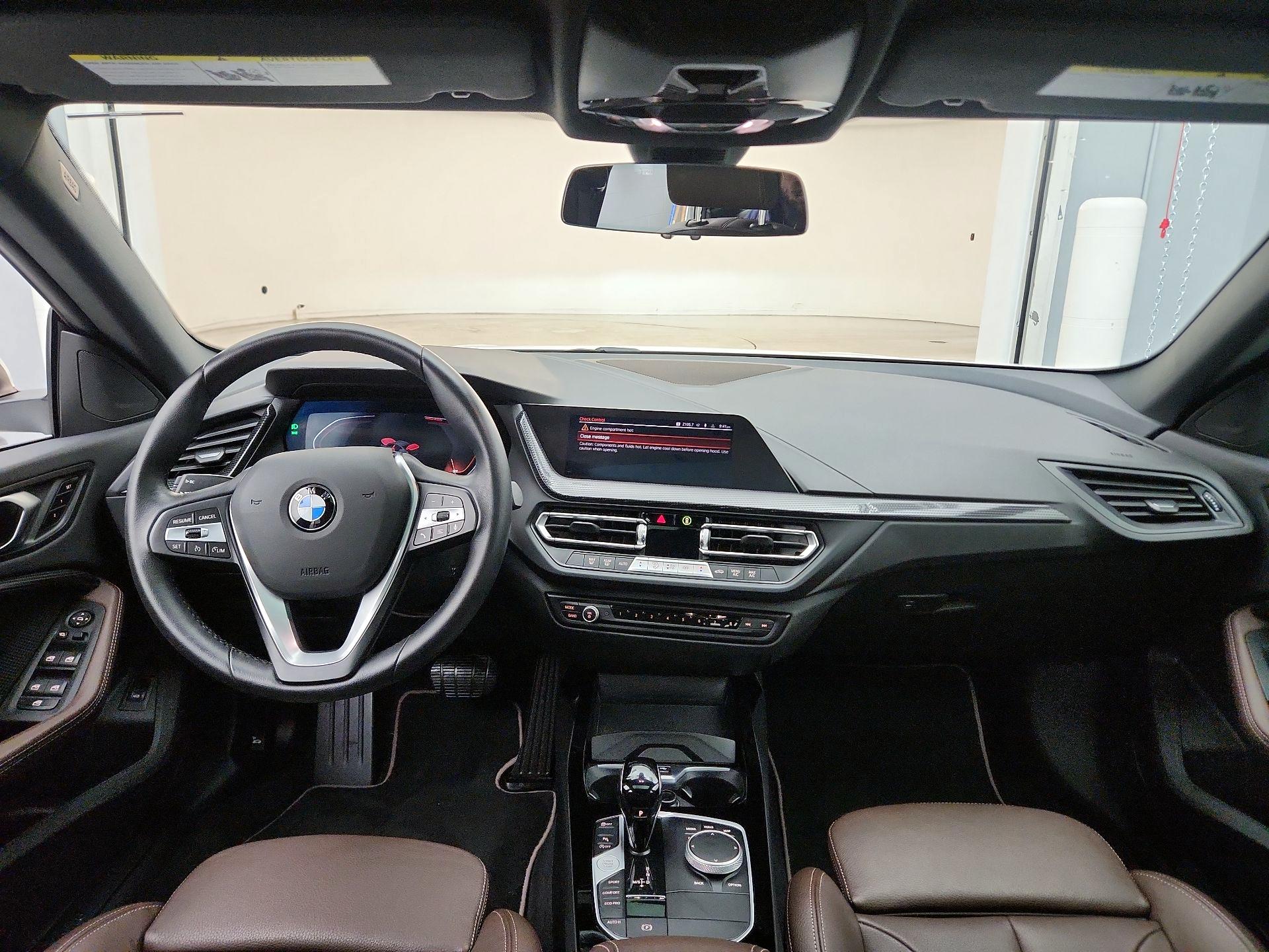 Thumbnail: 2024 BMW 2 Series - 9