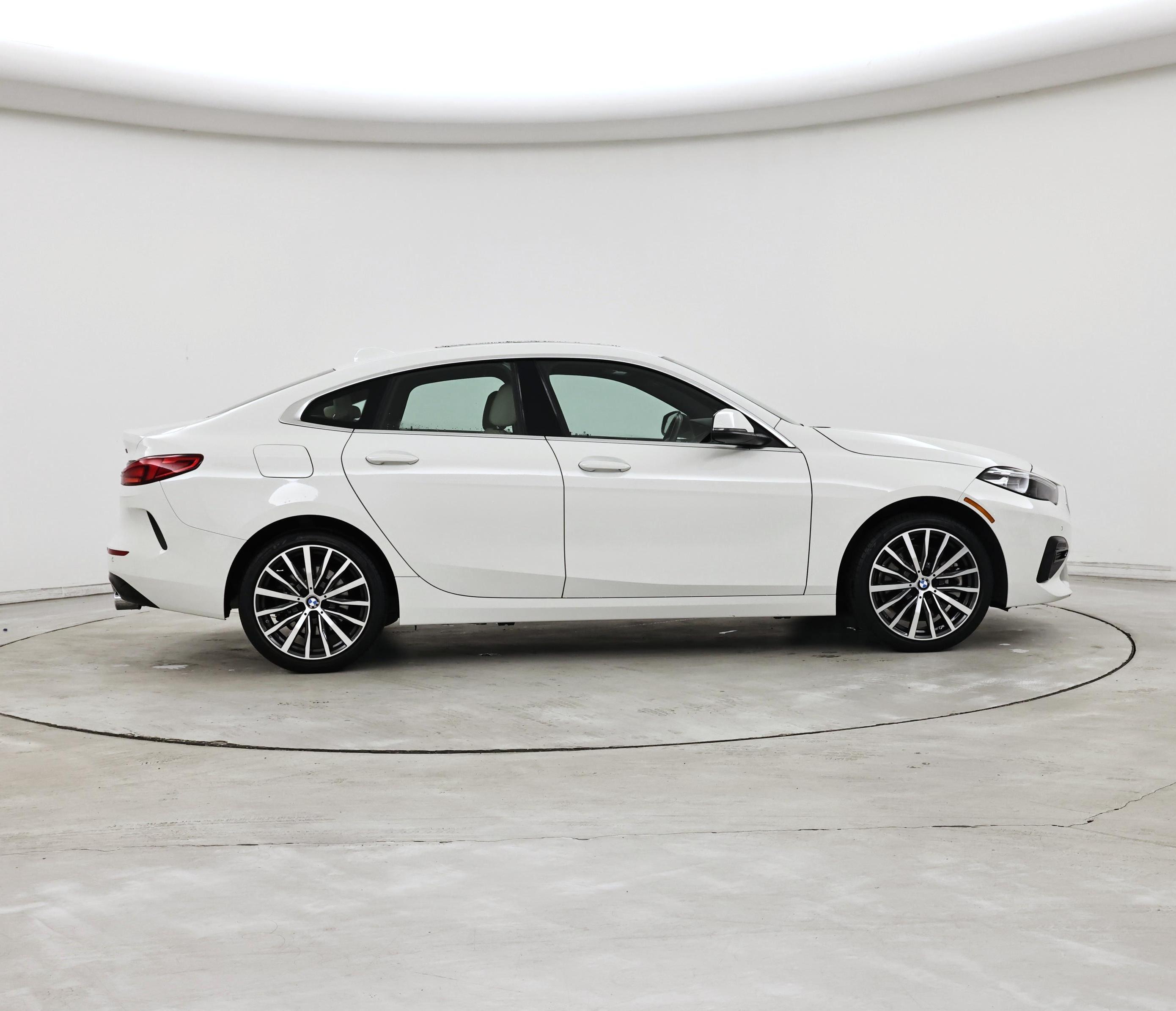 Thumbnail: 2024 BMW 2 Series - 7