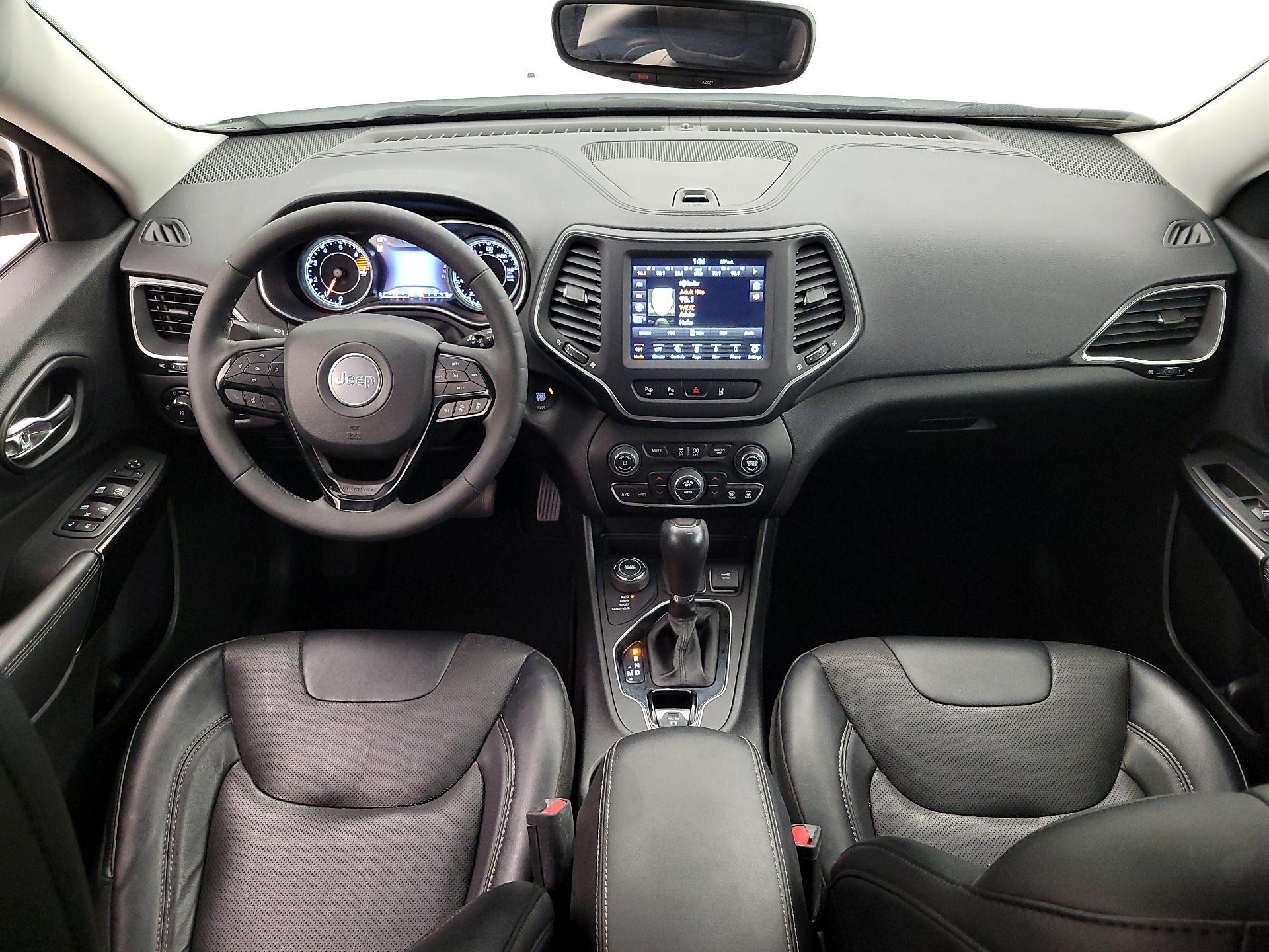 Thumbnail: 2023 Jeep Cherokee - 9