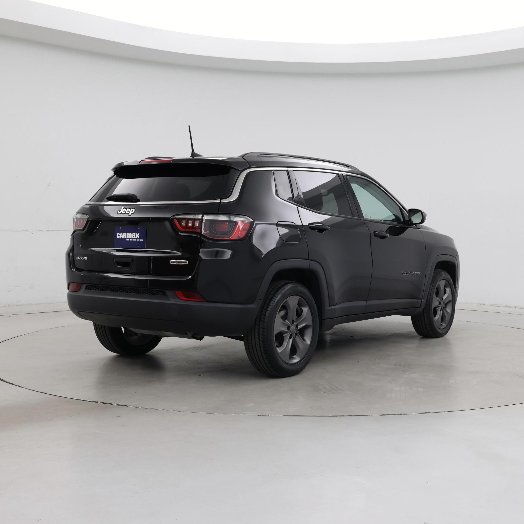 Thumbnail: 2022 Jeep Compass - 8