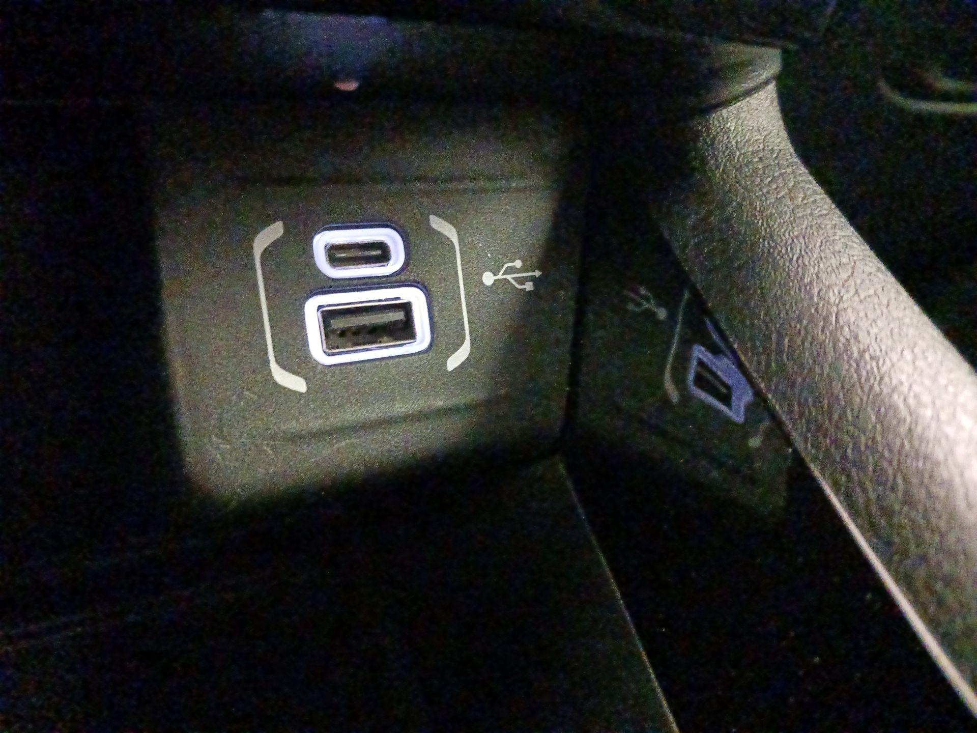 Thumbnail: 2022 Jeep Compass - 19