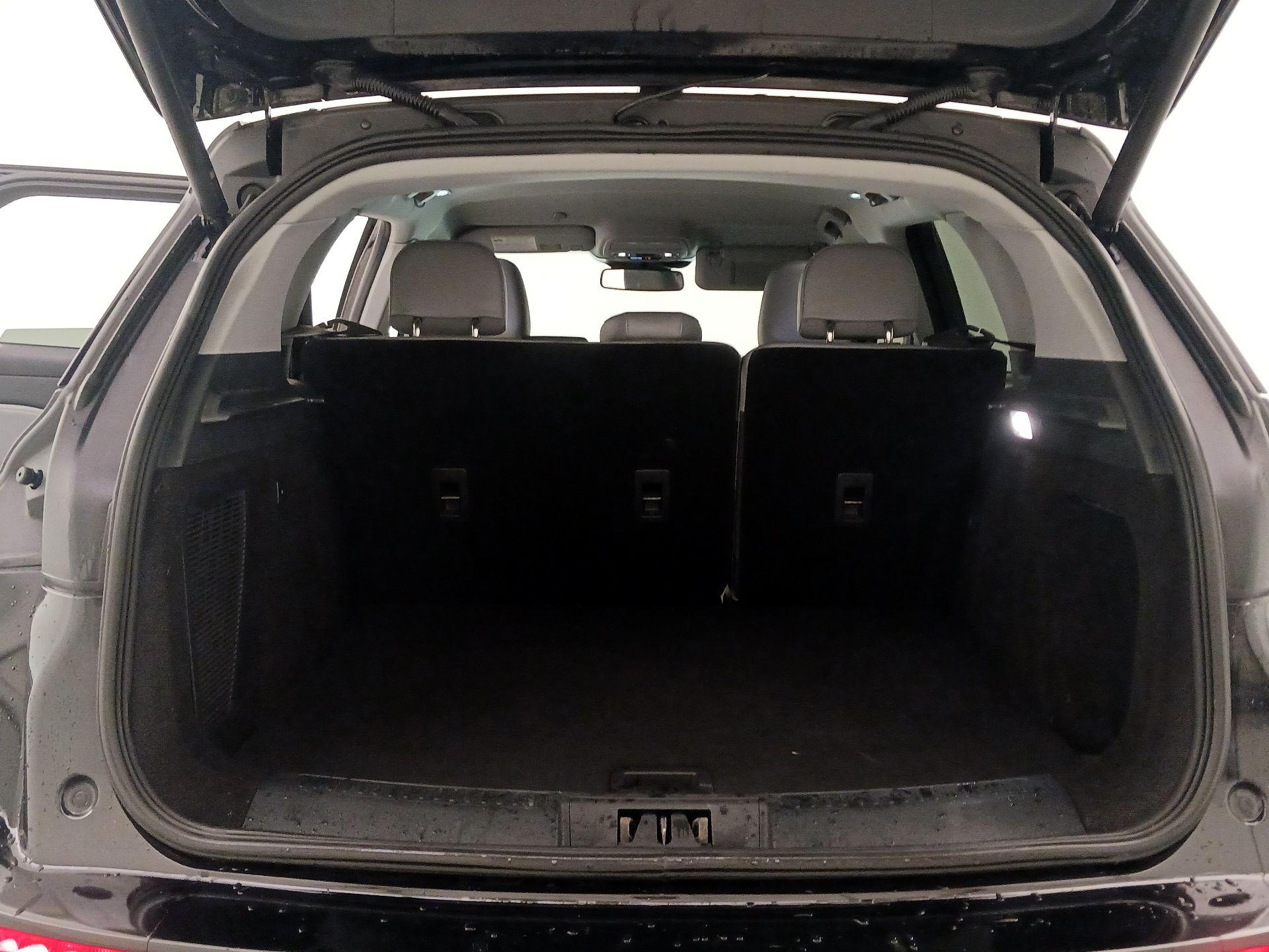 Thumbnail: 2021 Lincoln Corsair - 20