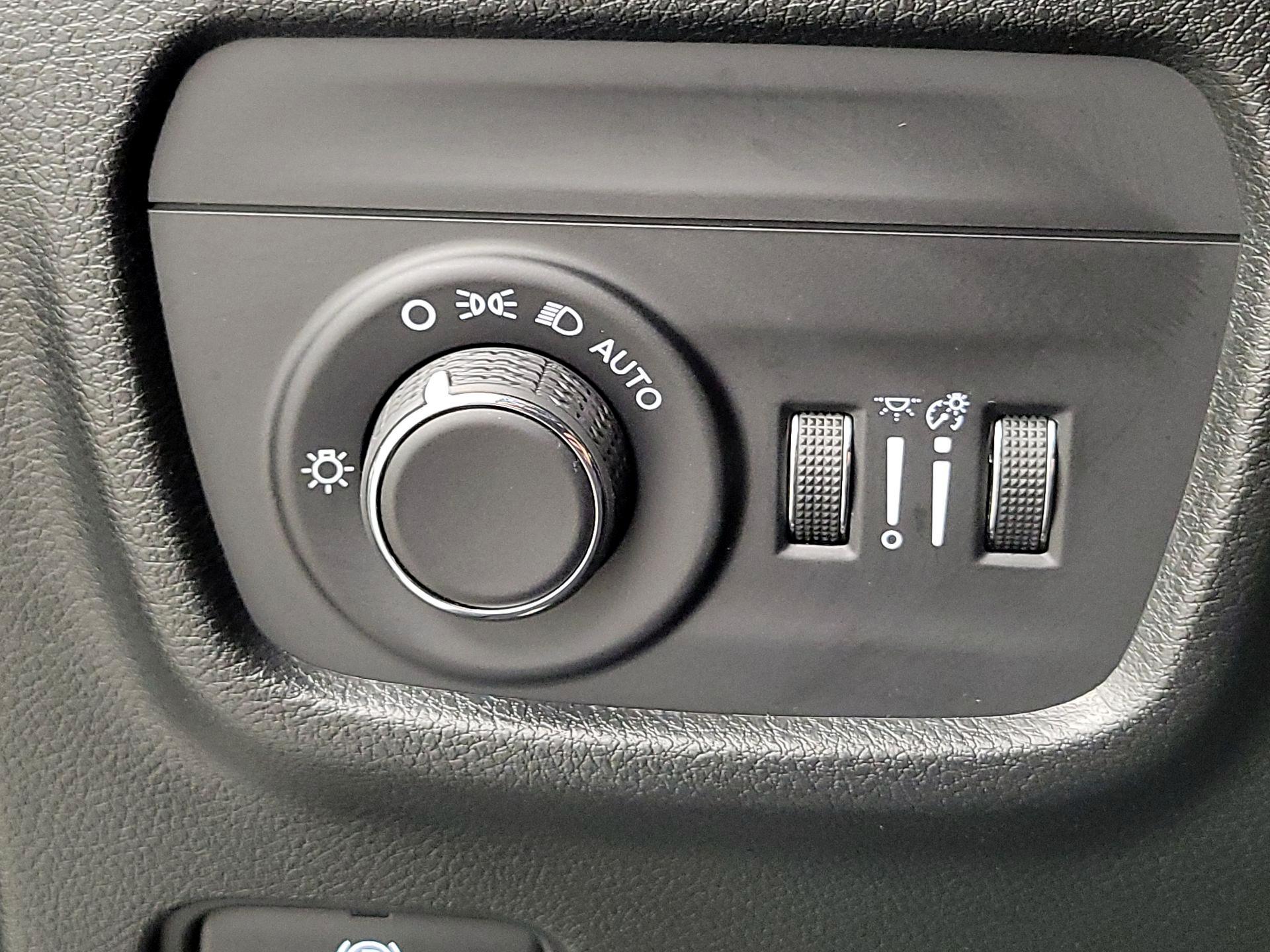 Thumbnail: 2022 Jeep Grand Cherokee L - 13