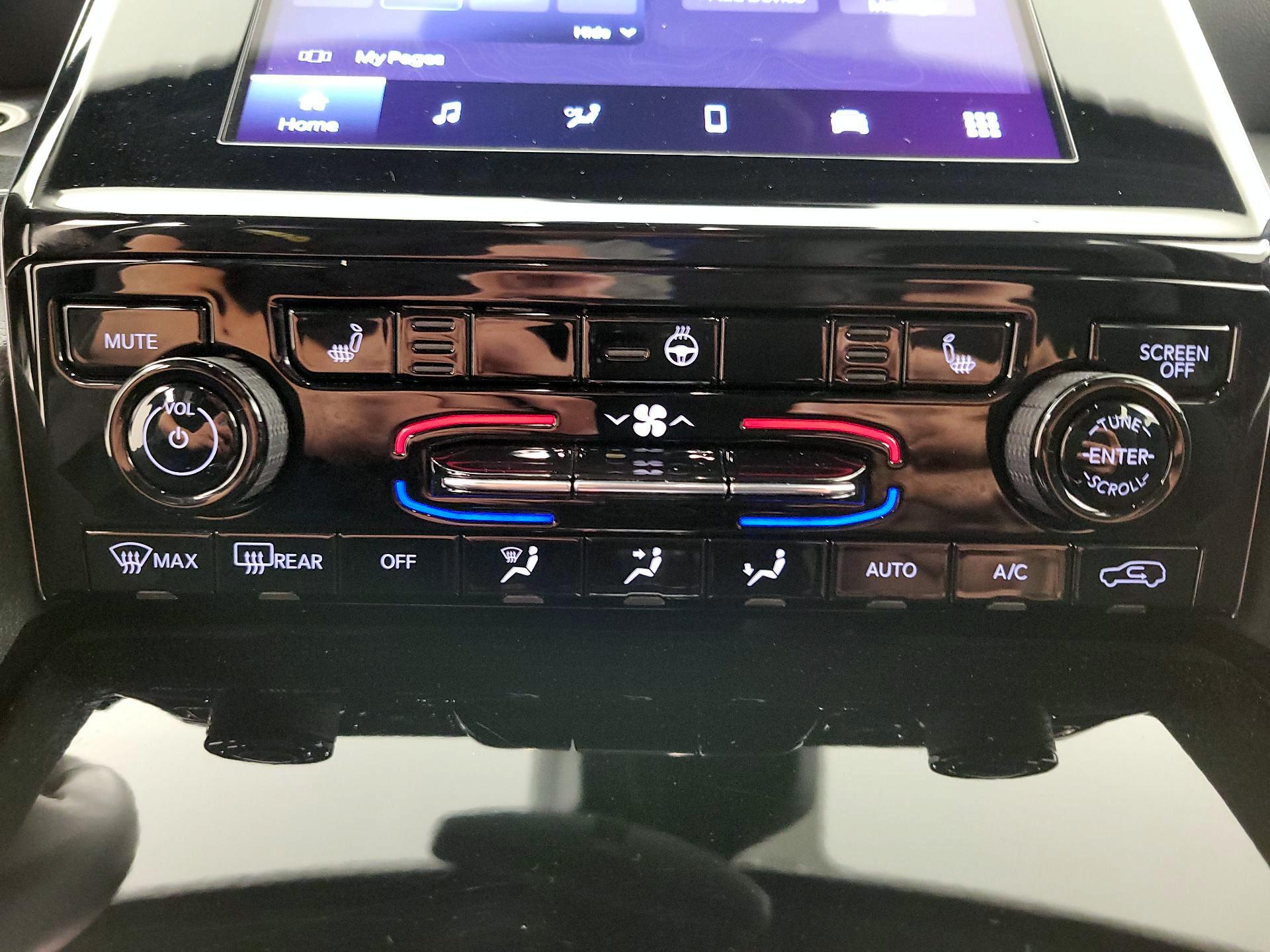 Thumbnail: 2022 Jeep Grand Cherokee L - 16