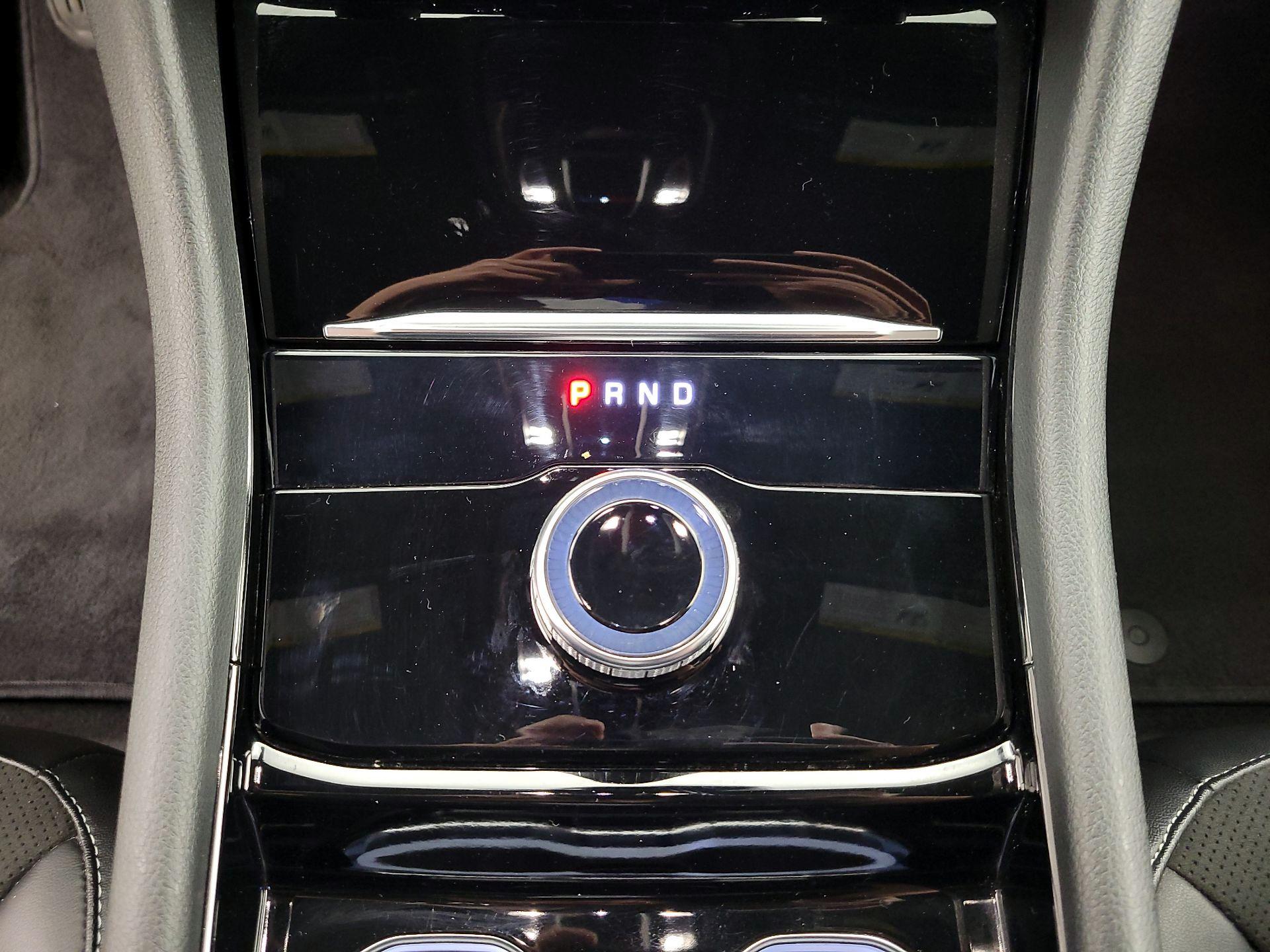 Thumbnail: 2022 Jeep Grand Cherokee L - 17