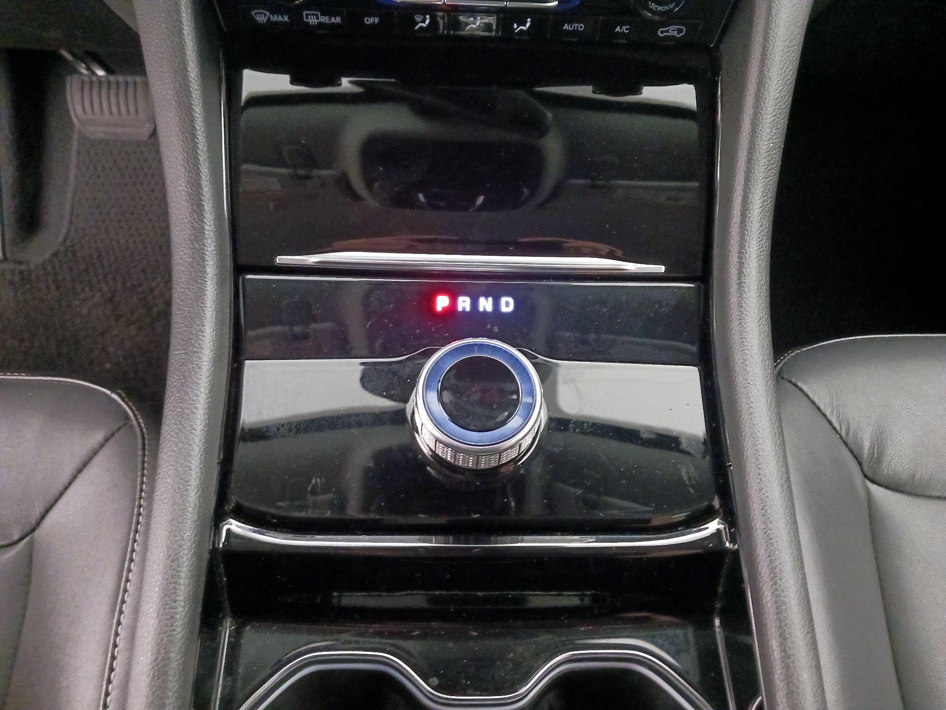 Thumbnail: 2023 Jeep Grand Cherokee - 18