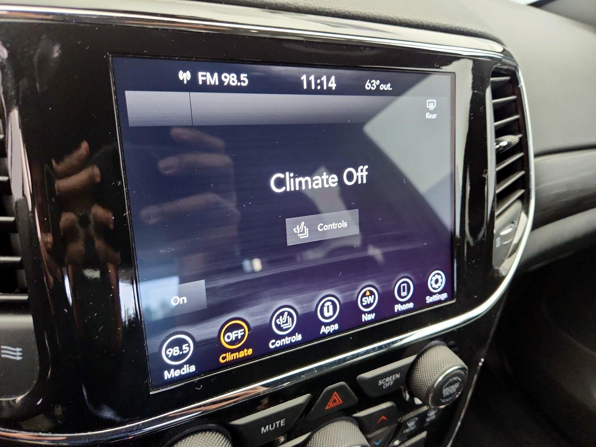 Thumbnail: 2021 Jeep Grand Cherokee - 16