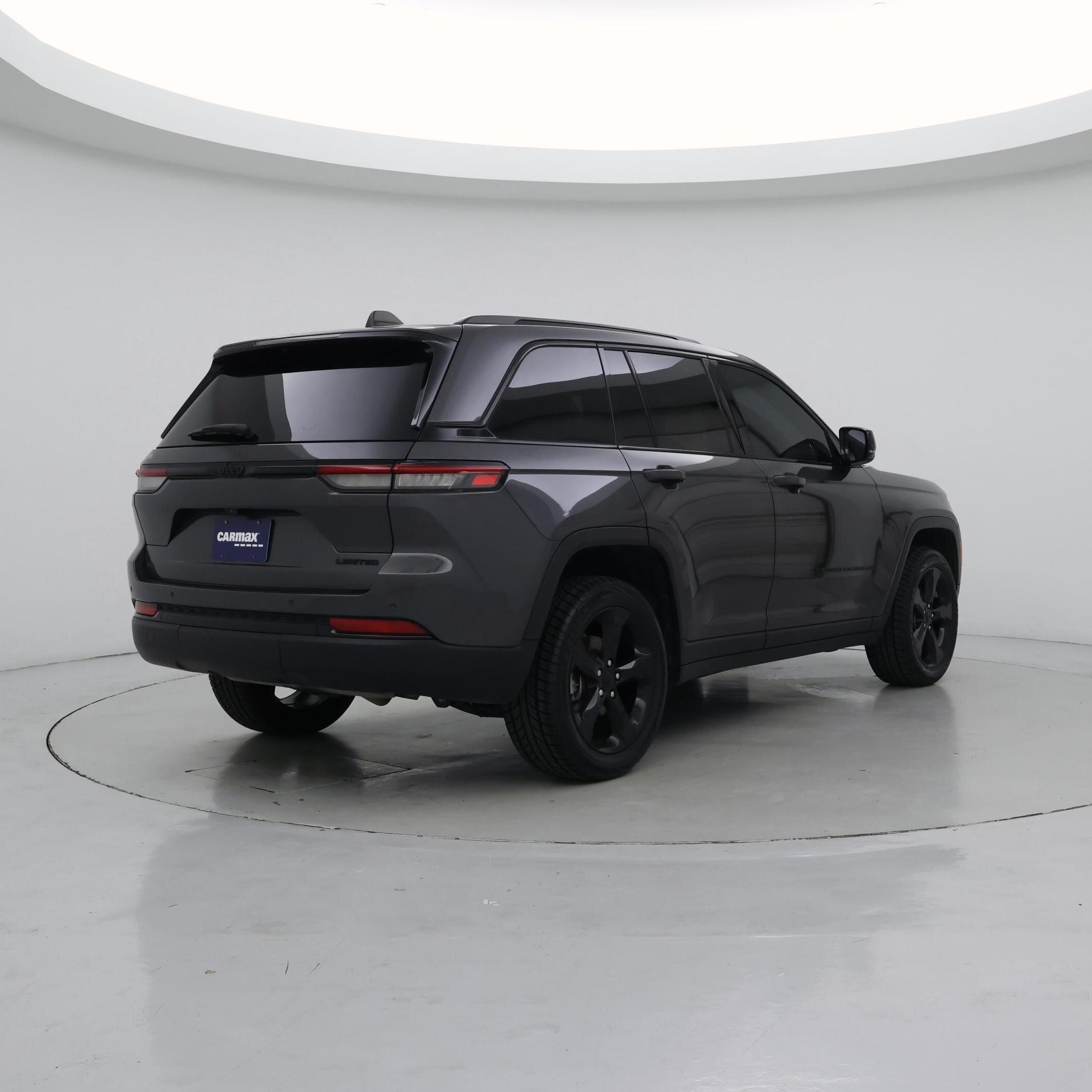 Thumbnail: 2023 Jeep Grand Cherokee - 8