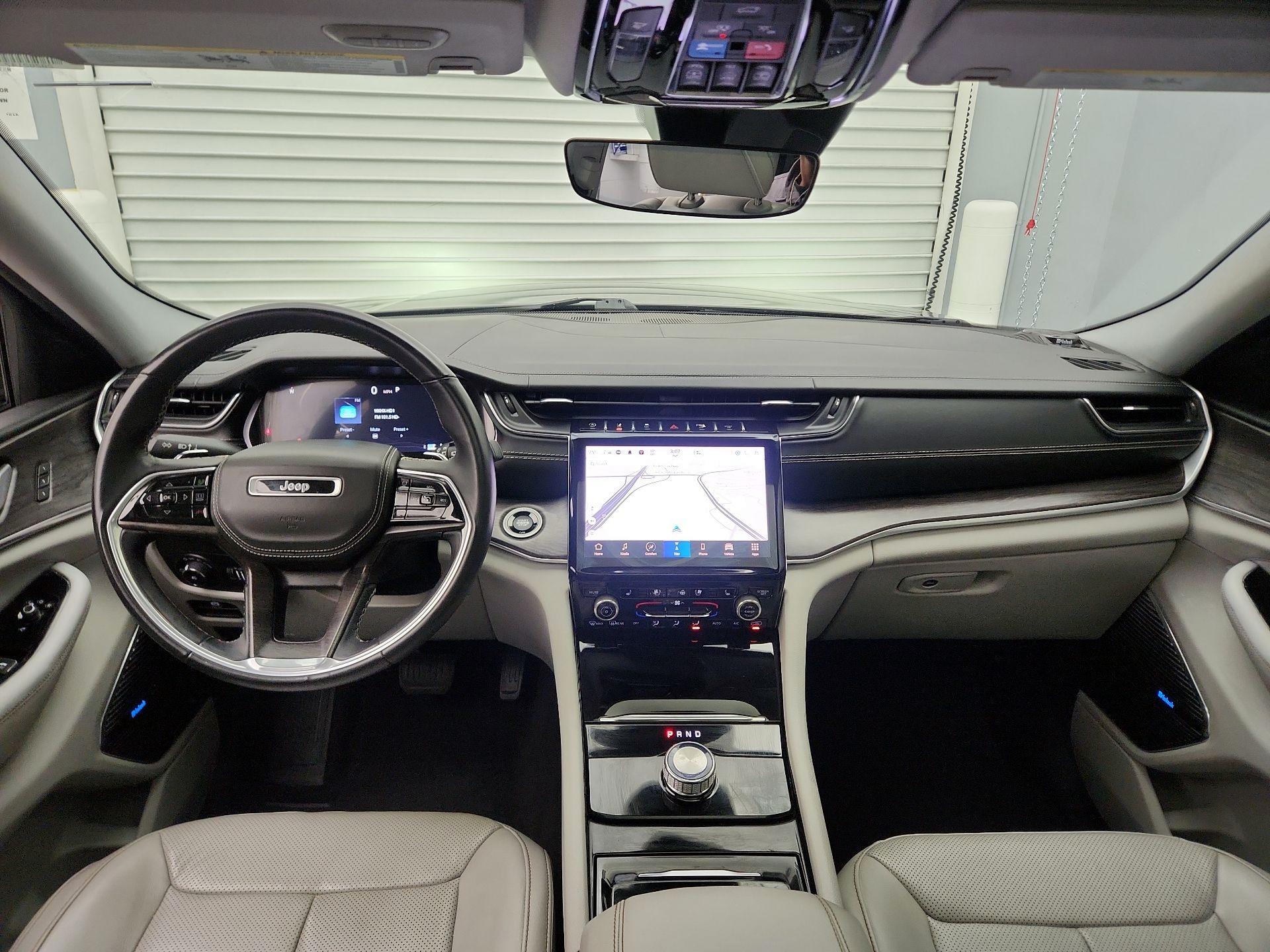 Thumbnail: 2022 Jeep Grand Cherokee L - 9