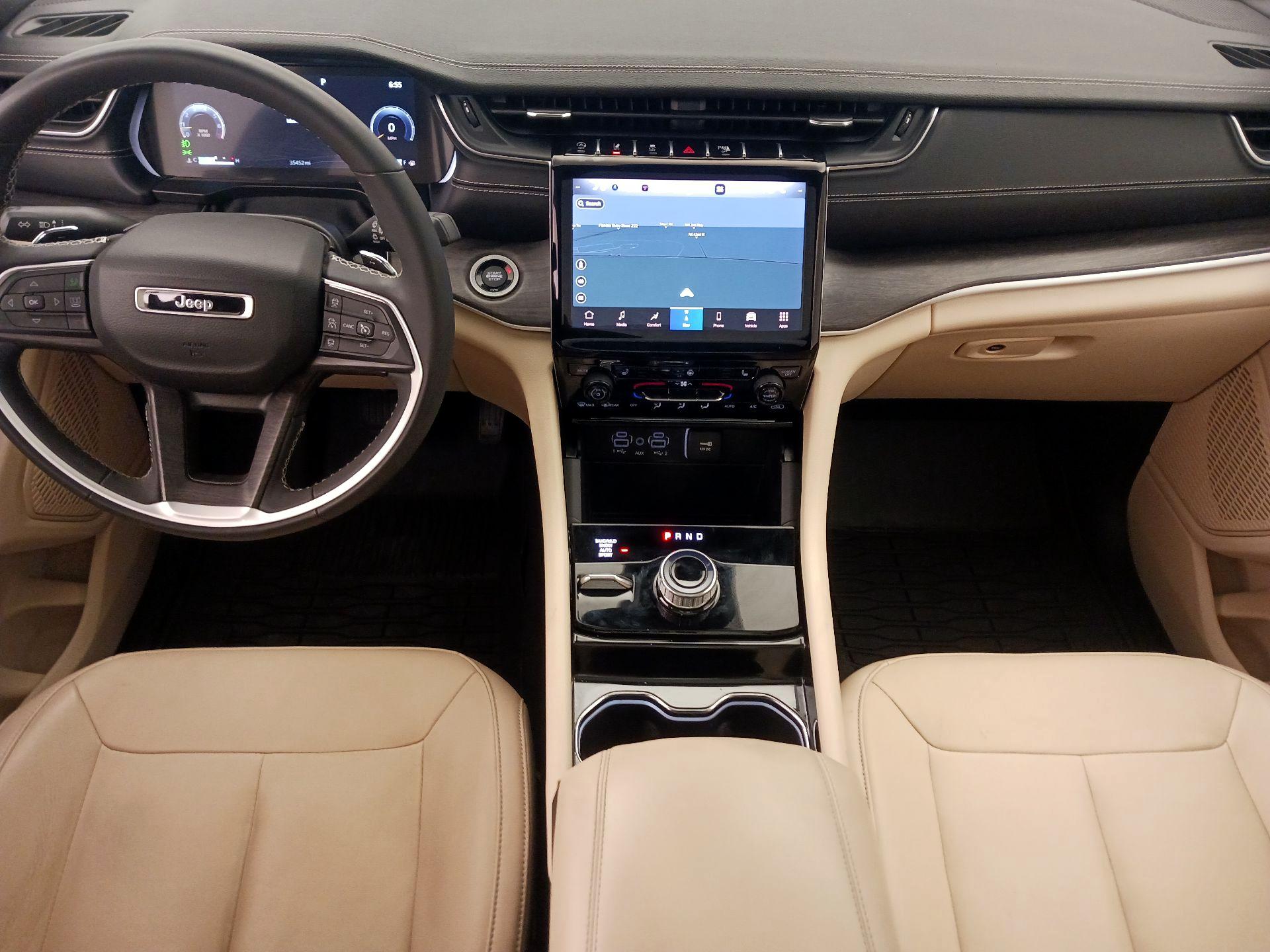 Thumbnail: 2023 Jeep Grand Cherokee - 9