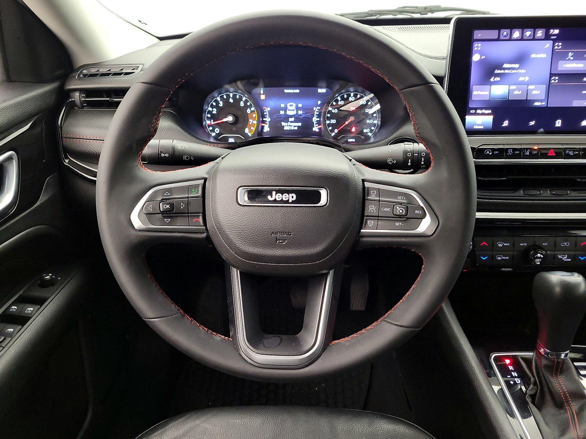 Thumbnail: 2022 Jeep Compass - 10