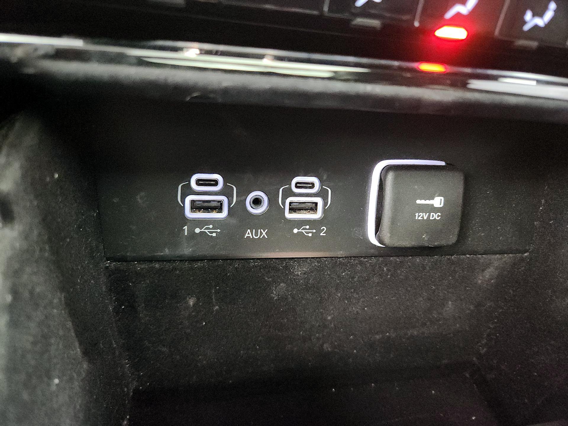 Thumbnail: 2022 Jeep Grand Cherokee - 19