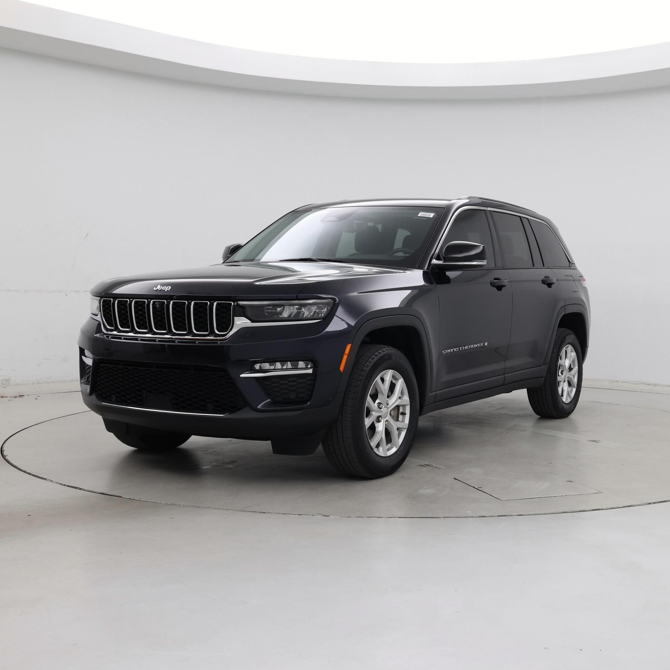 Thumbnail: 2023 Jeep Grand Cherokee - 4