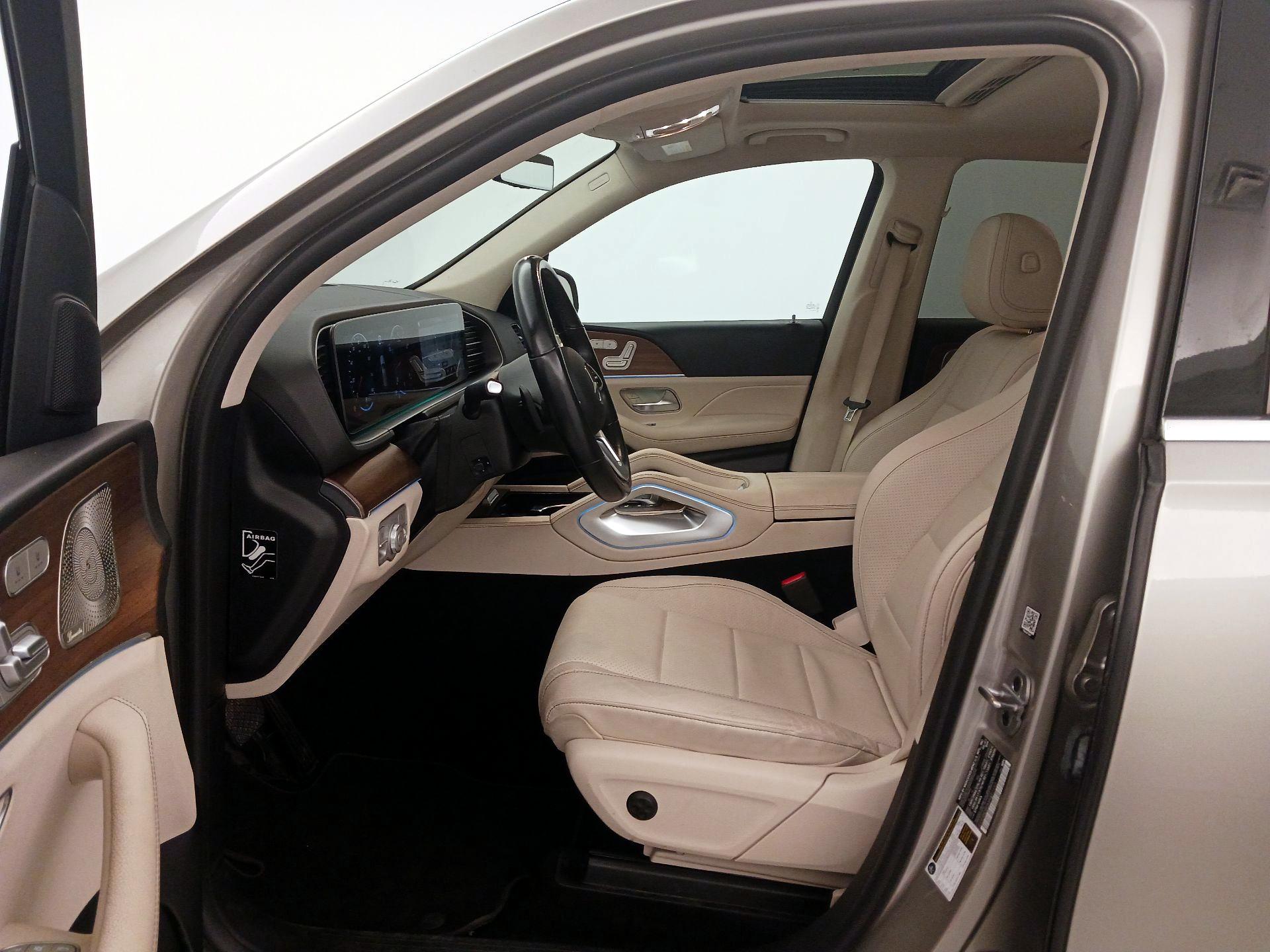 Thumbnail: 2021 Mercedes-Benz GLE - 11