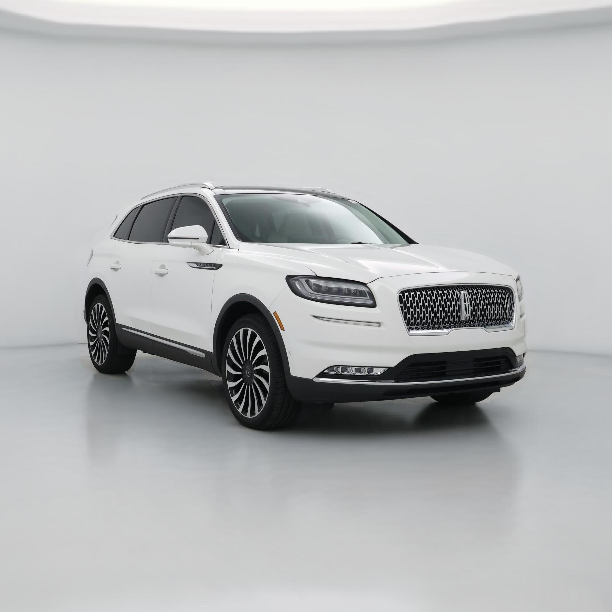 Thumbnail: 2022 Lincoln Nautilus - 1