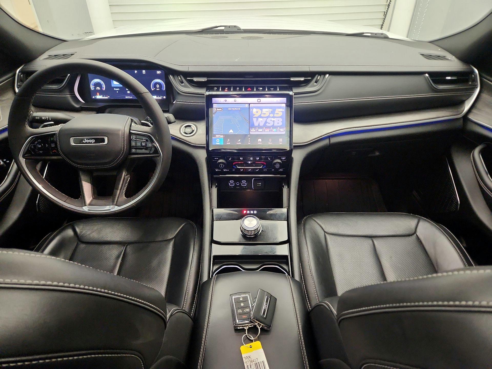 Thumbnail: 2023 Jeep Grand Cherokee L - 9