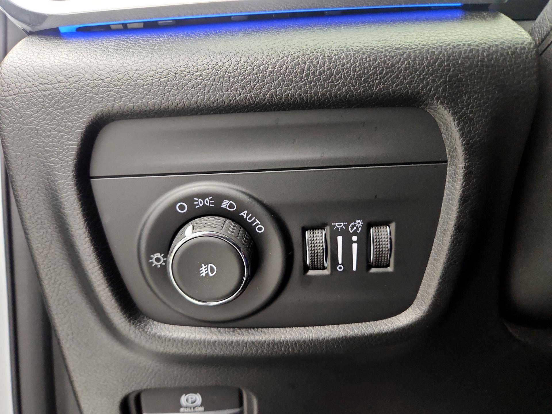 Thumbnail: 2023 Jeep Grand Cherokee L - 13