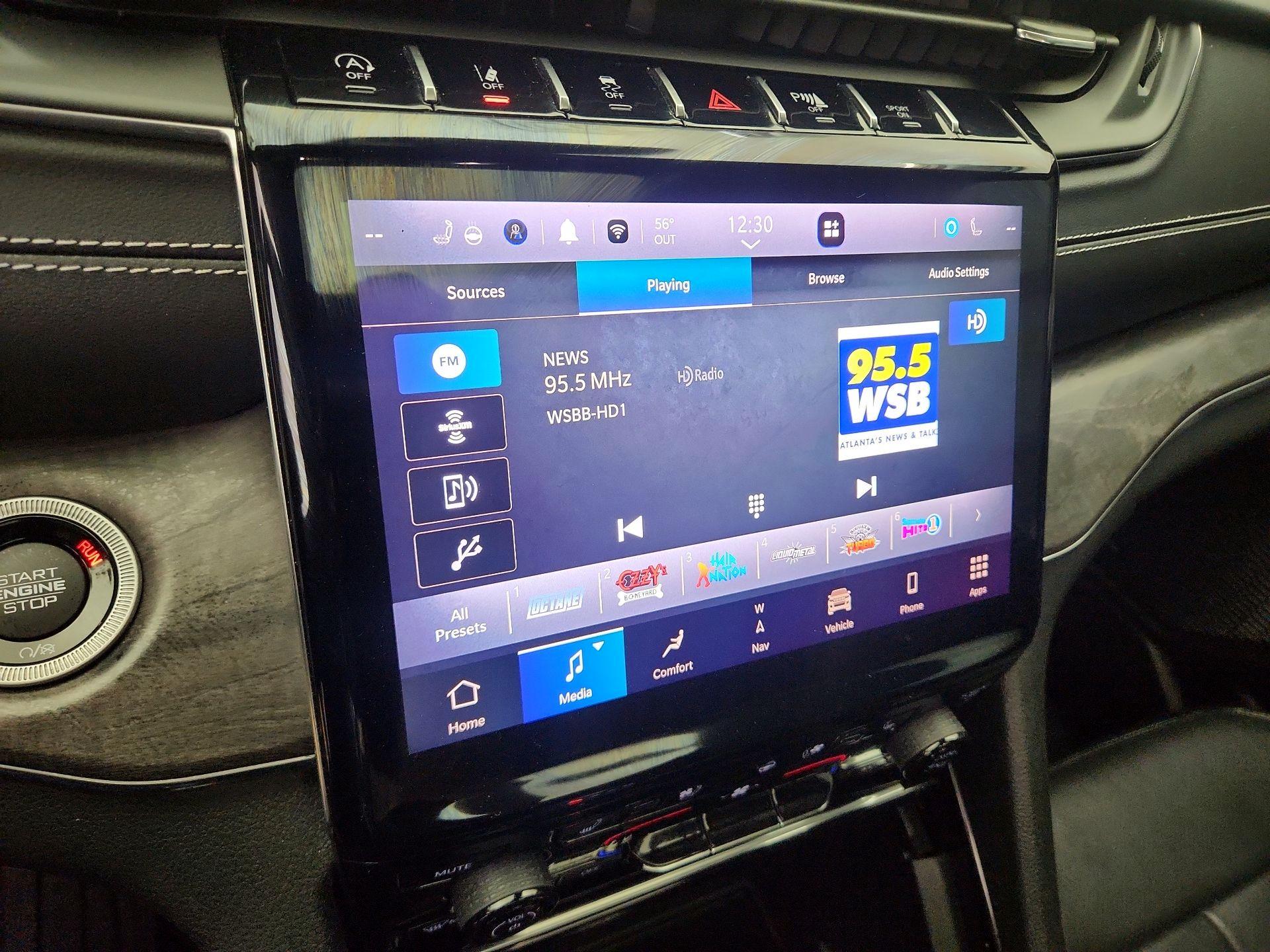 Thumbnail: 2023 Jeep Grand Cherokee L - 16