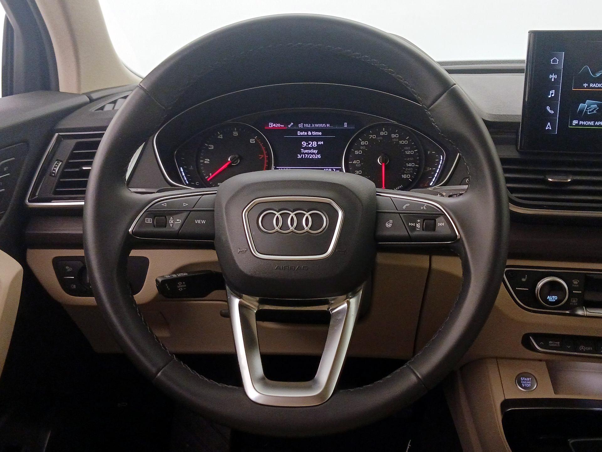 Thumbnail: 2022 Audi Q5 - 10