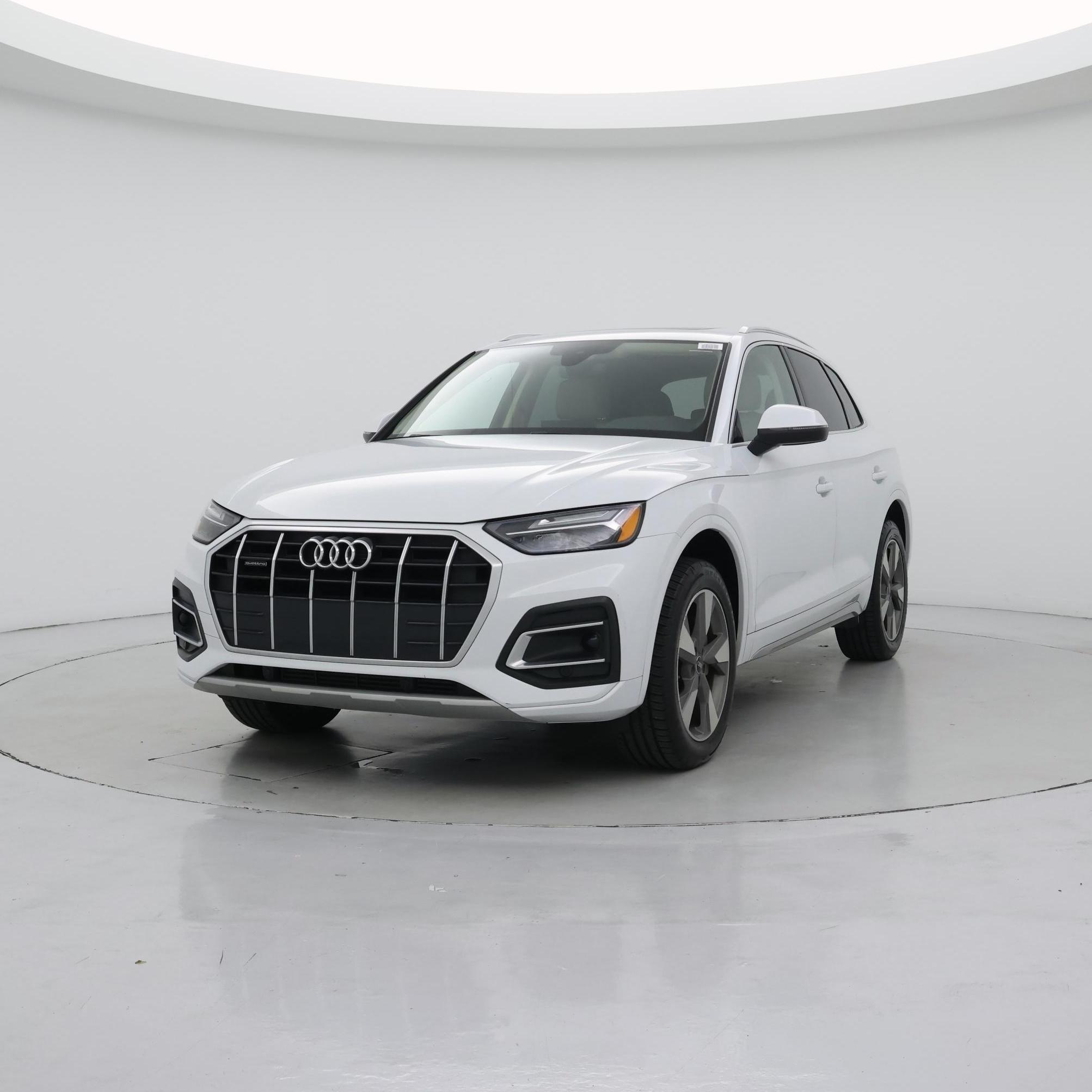Thumbnail: 2022 Audi Q5 - 4