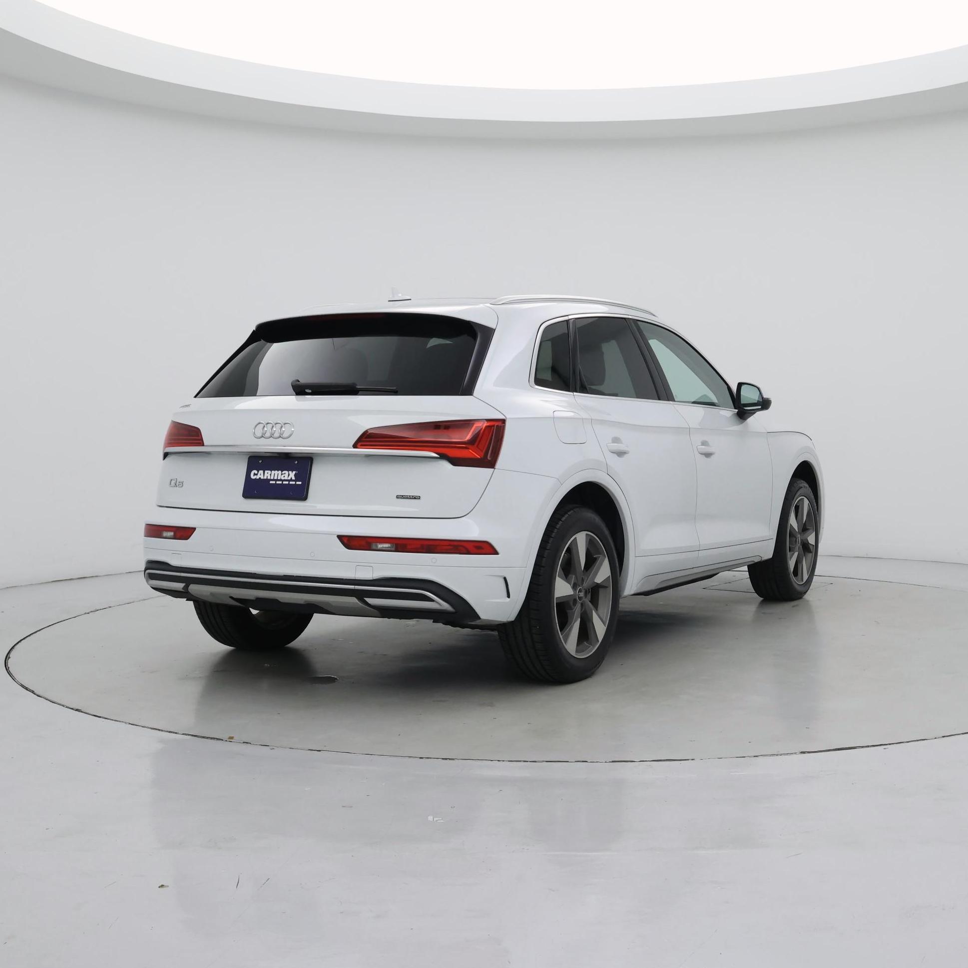 Thumbnail: 2022 Audi Q5 - 8