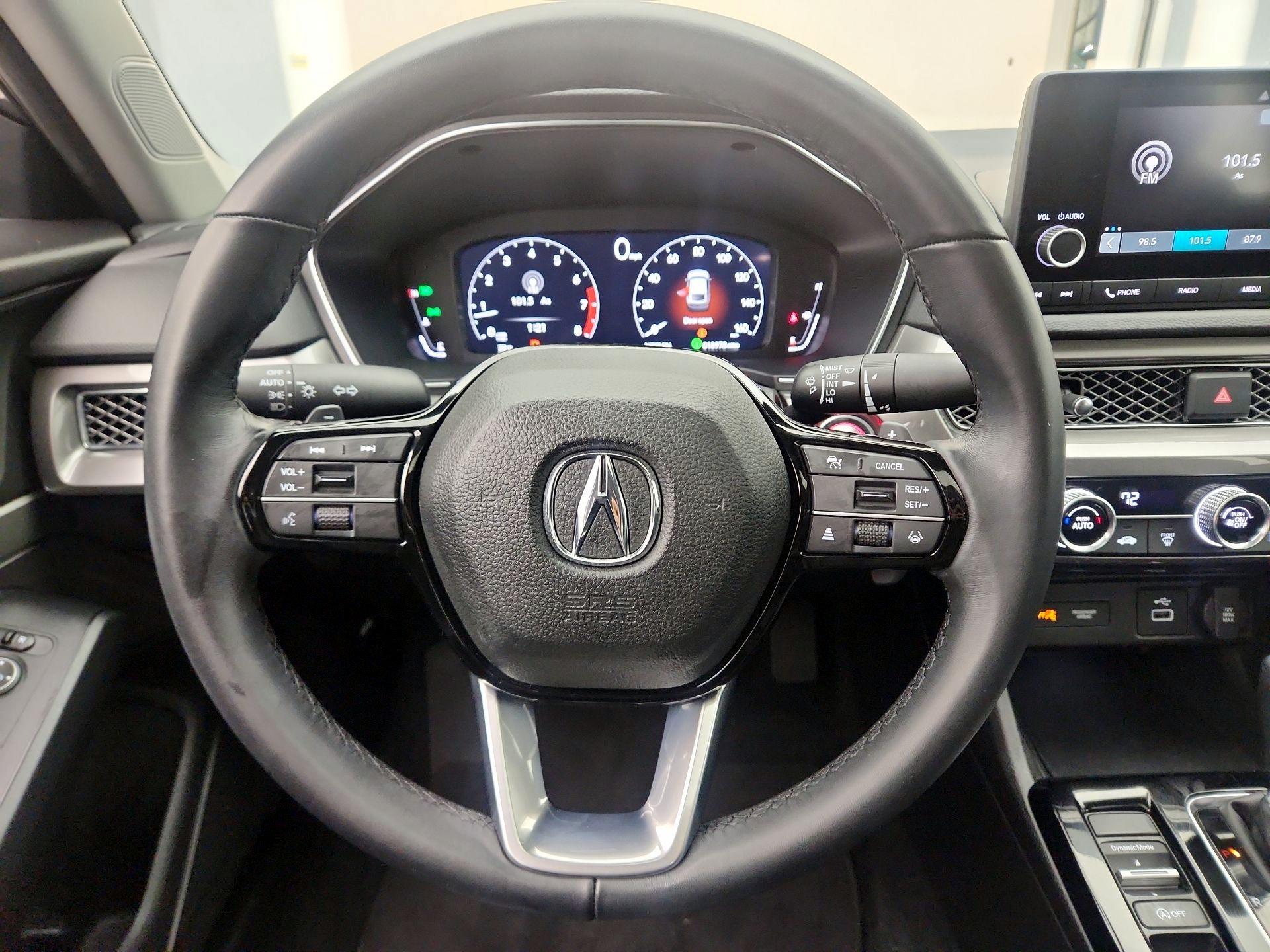 Thumbnail: 2023 Acura Integra - 10